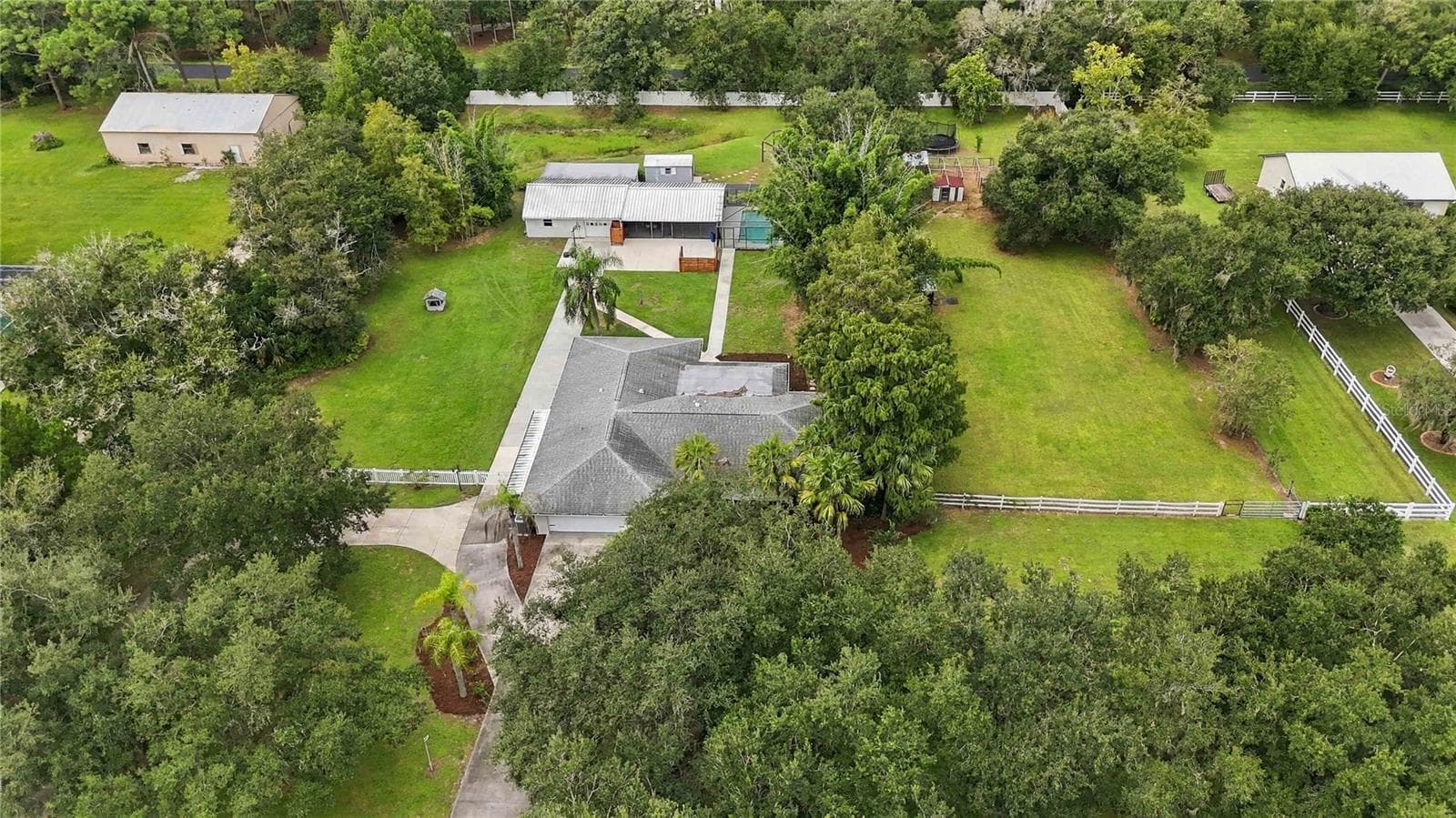 Single Family Residence at SARASOTA, photo 53 of 68