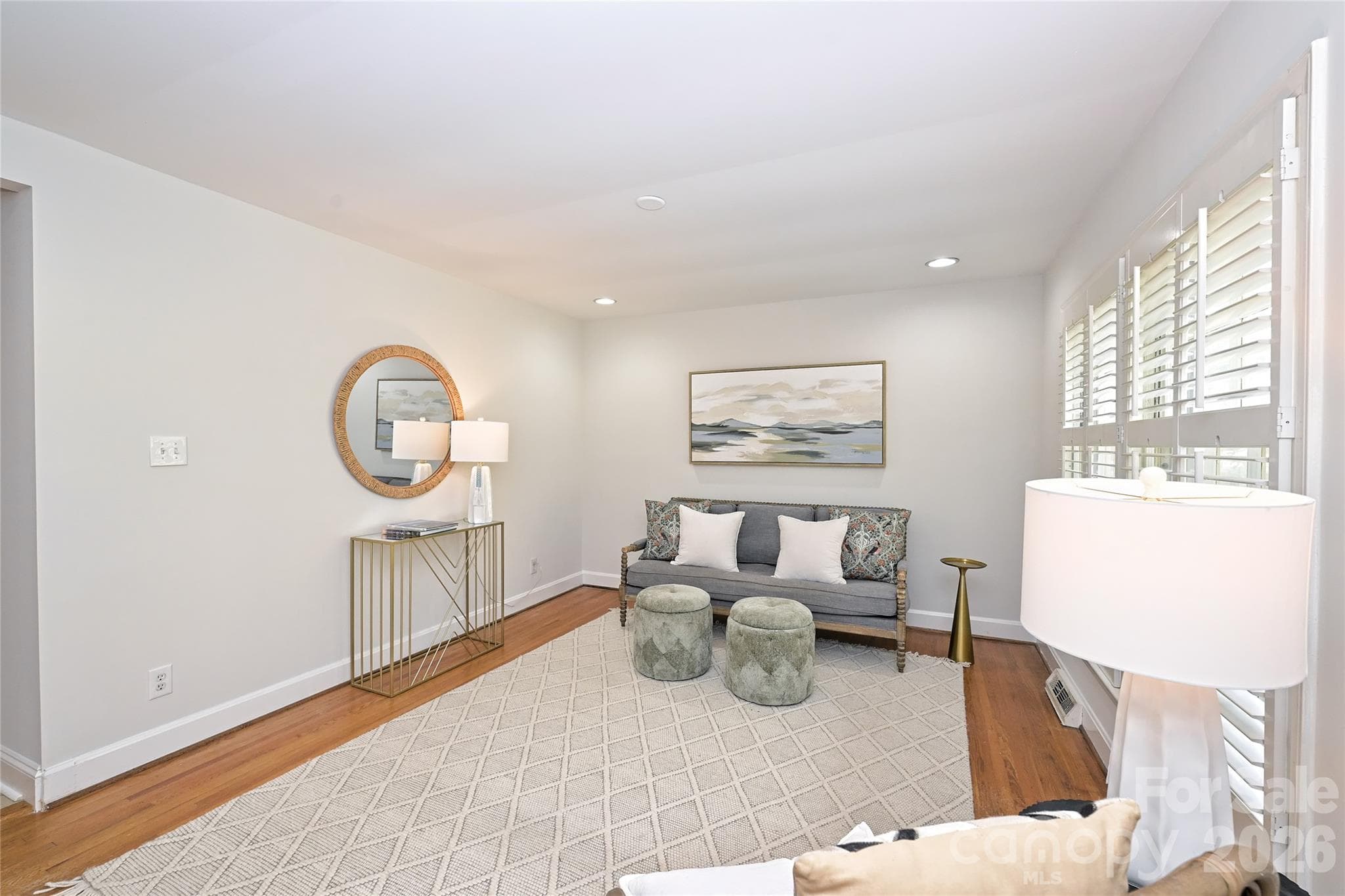 Single Family Residence at 1344 Edgewater Drive, Charlotte, photo 4 of 19