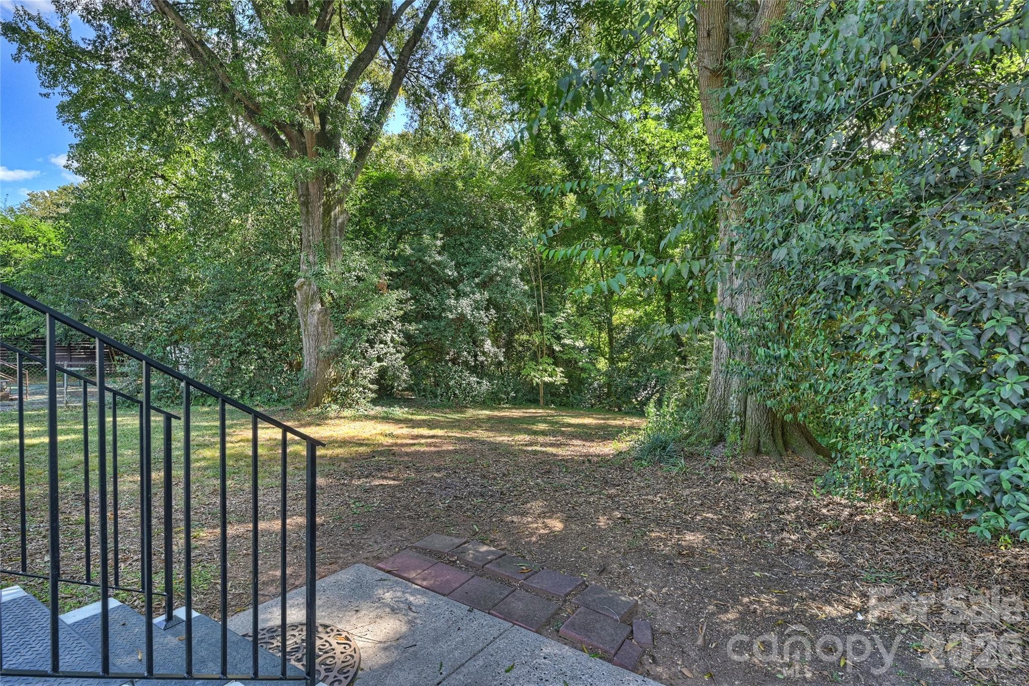 Single Family Residence at 1344 Edgewater Drive, Charlotte, photo 18 of 19