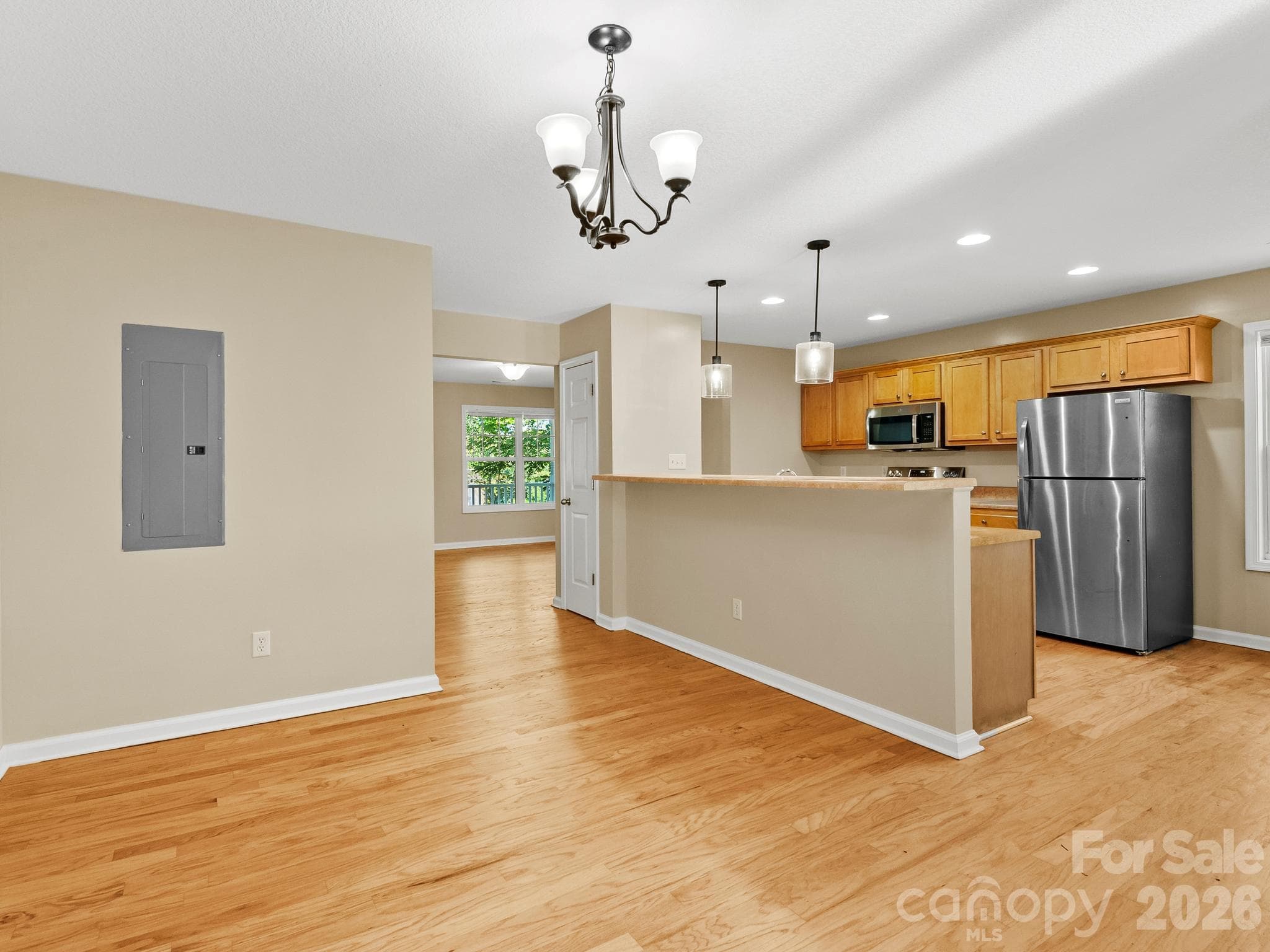 Single Family Residence at 81 Crayton Road, Asheville, photo 18 of 41