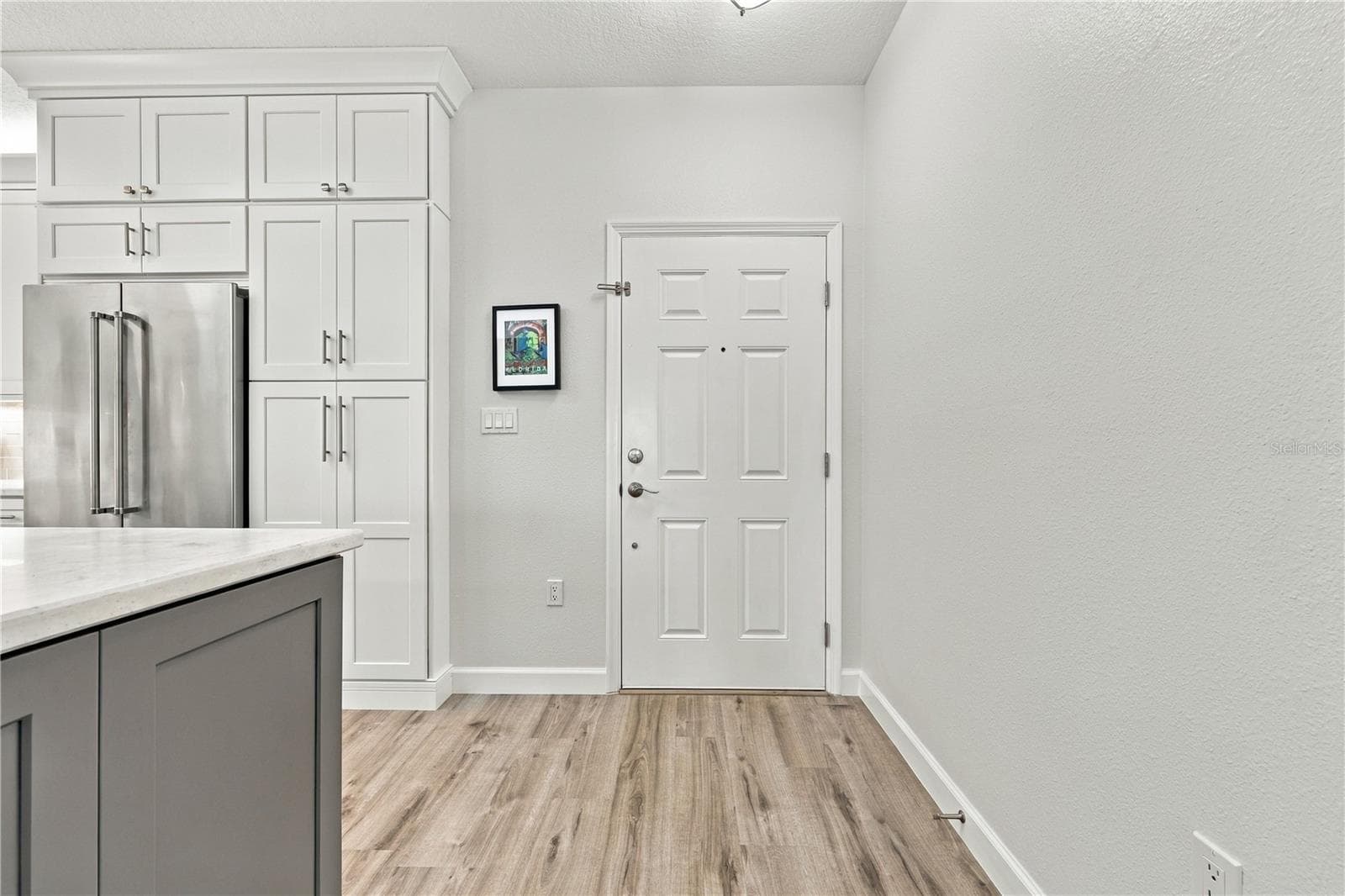Kitchen Entry & Custom Cabinetry - 80 SURFVIEW DR #524, PALM COAST