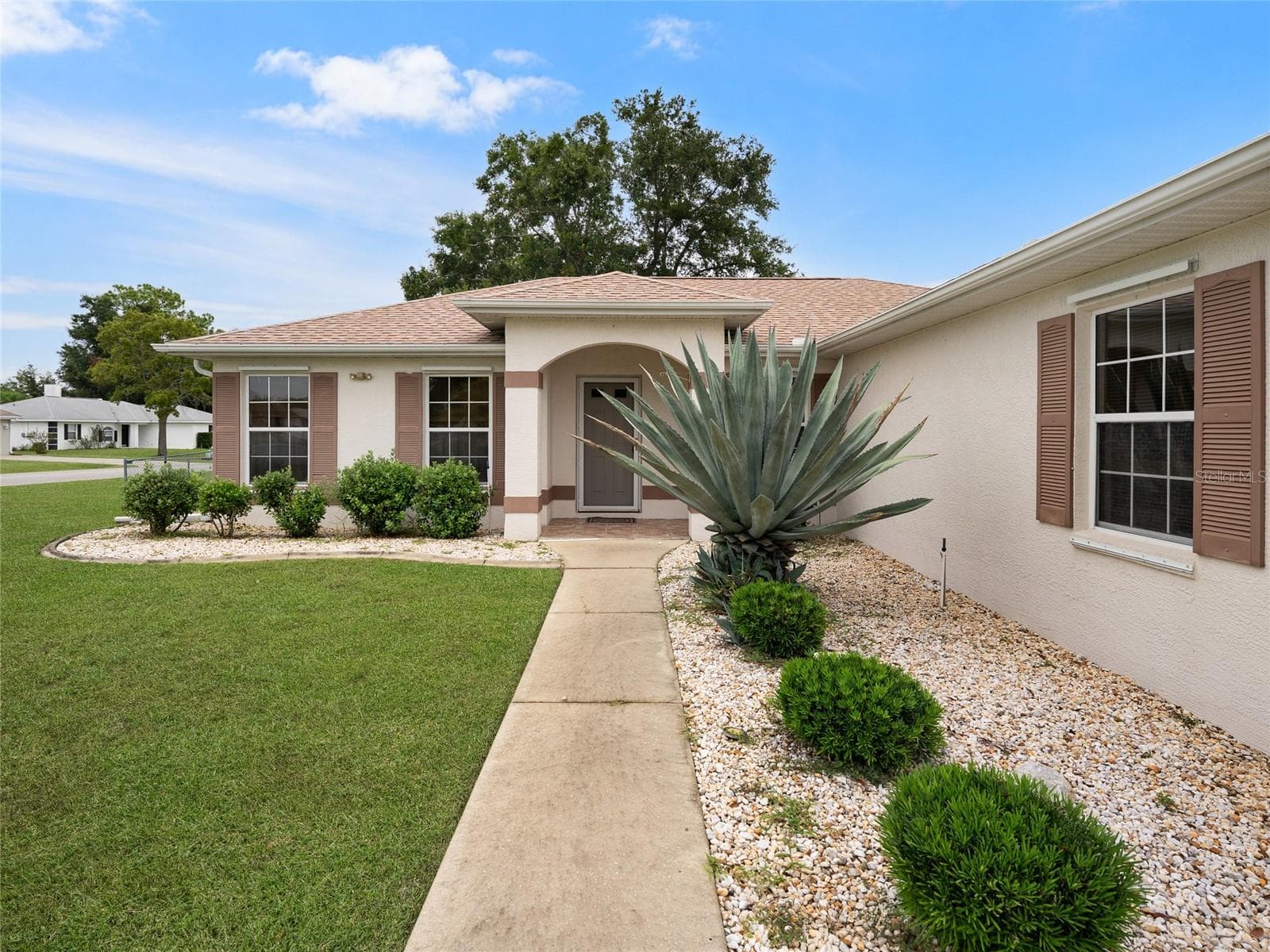 Walkway - 5045 NW 32ND PL, OCALA