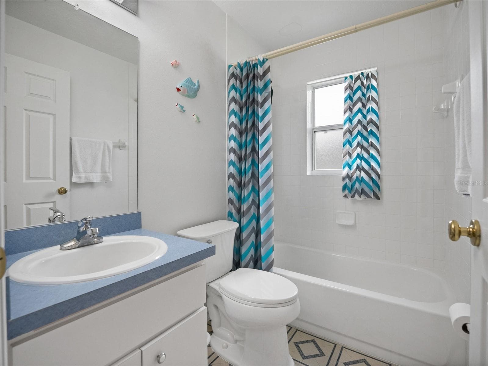 Guest Bath Room - 5045 NW 32ND PL, OCALA