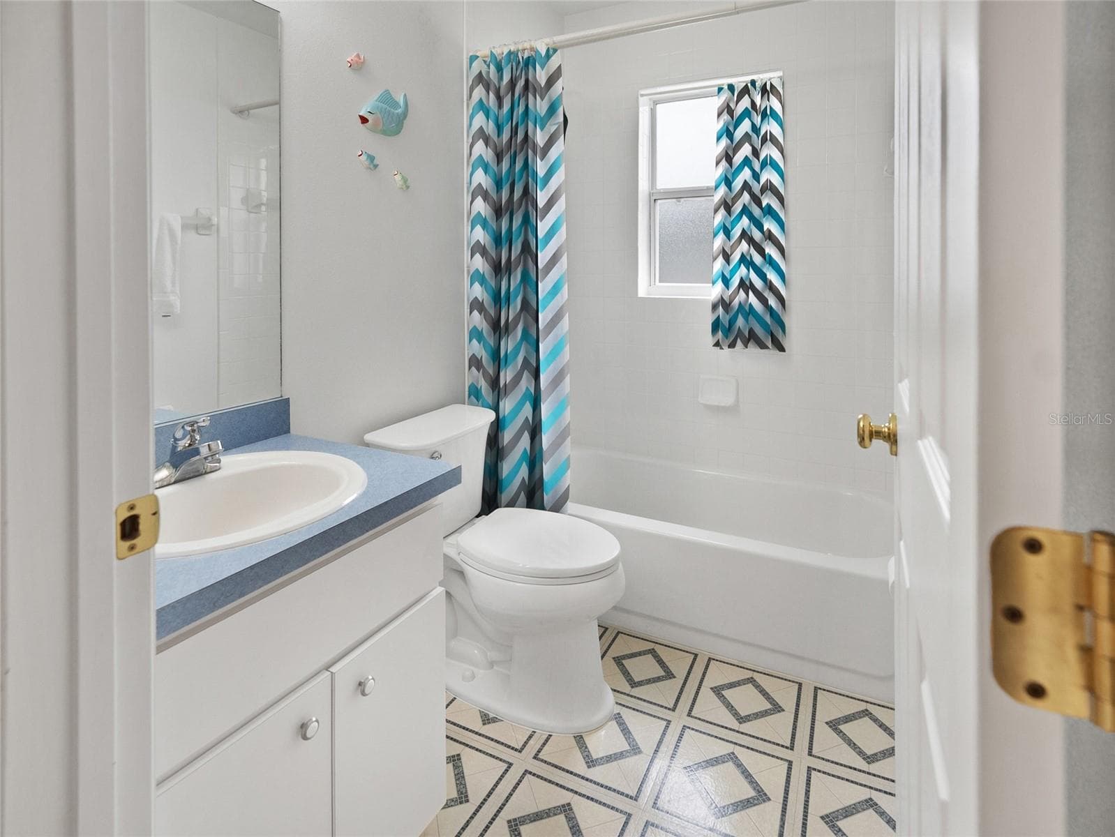 Guest Bathroom - 5045 NW 32ND PL, OCALA