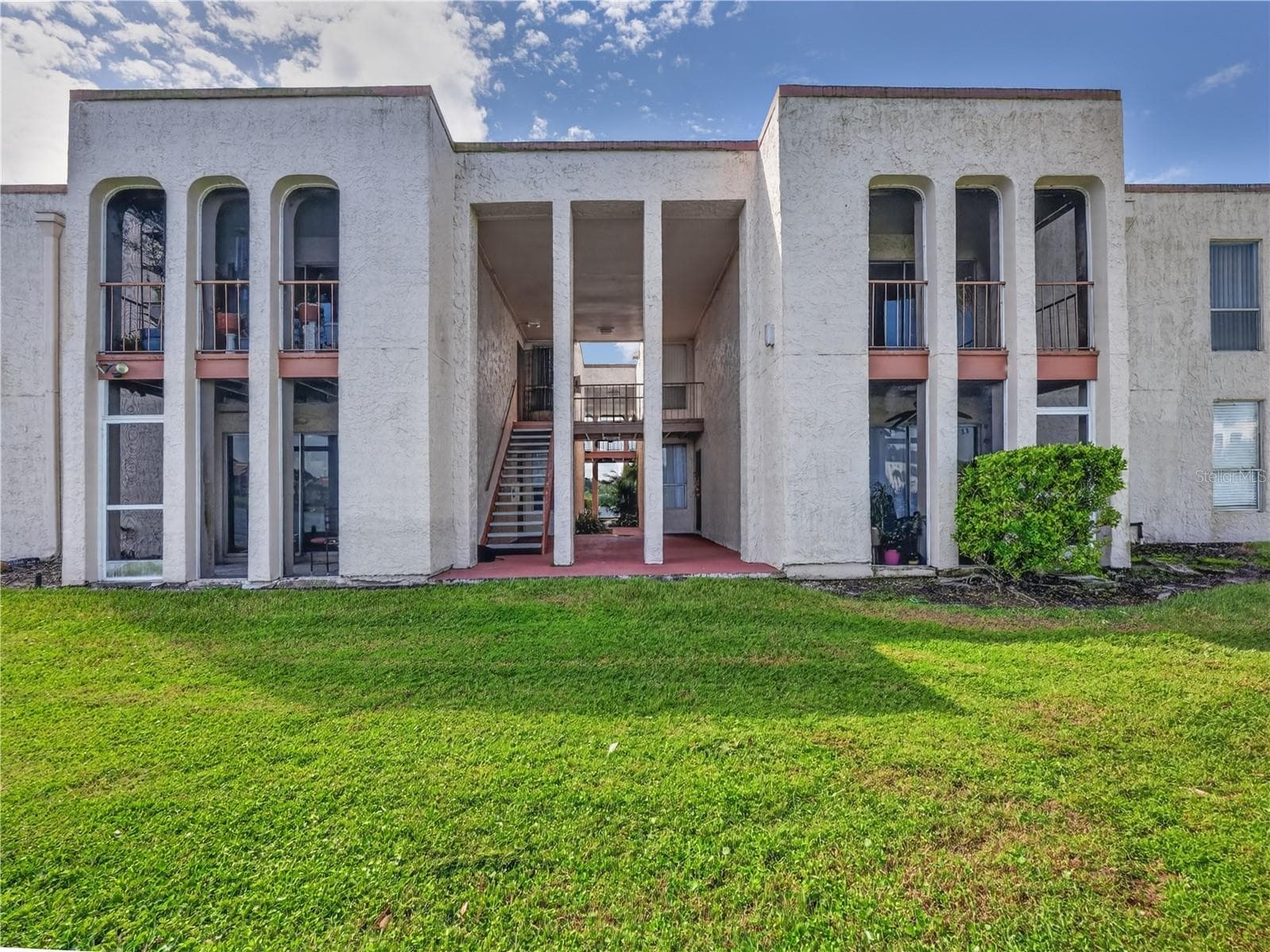Condominium at ROYAL ARMS CONDO, ALTAMONTE SPRINGS, photo 3 of 26