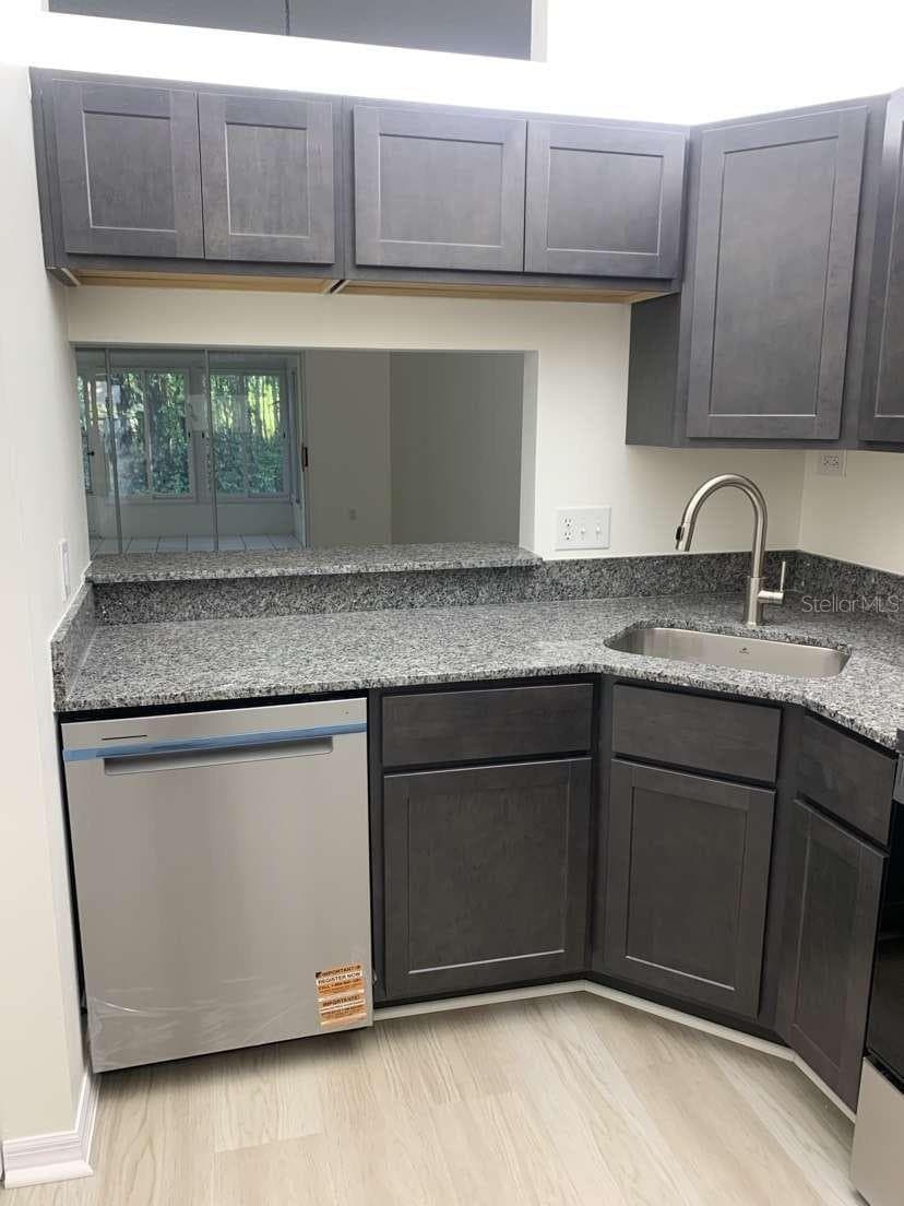 Condominium at 13136 CYPRESS HILL DR #125A, HUDSON, photo 3 of 24