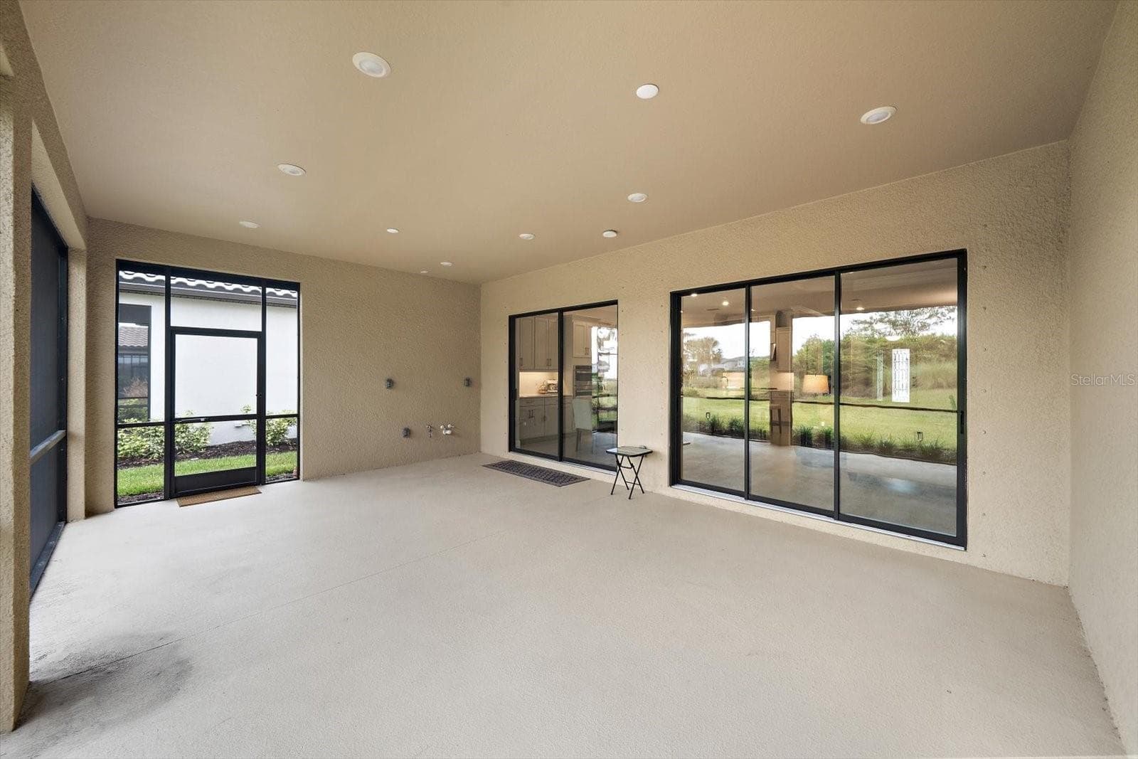 Extended Lanai - 10128 MORNING MIST LN, SARASOTA