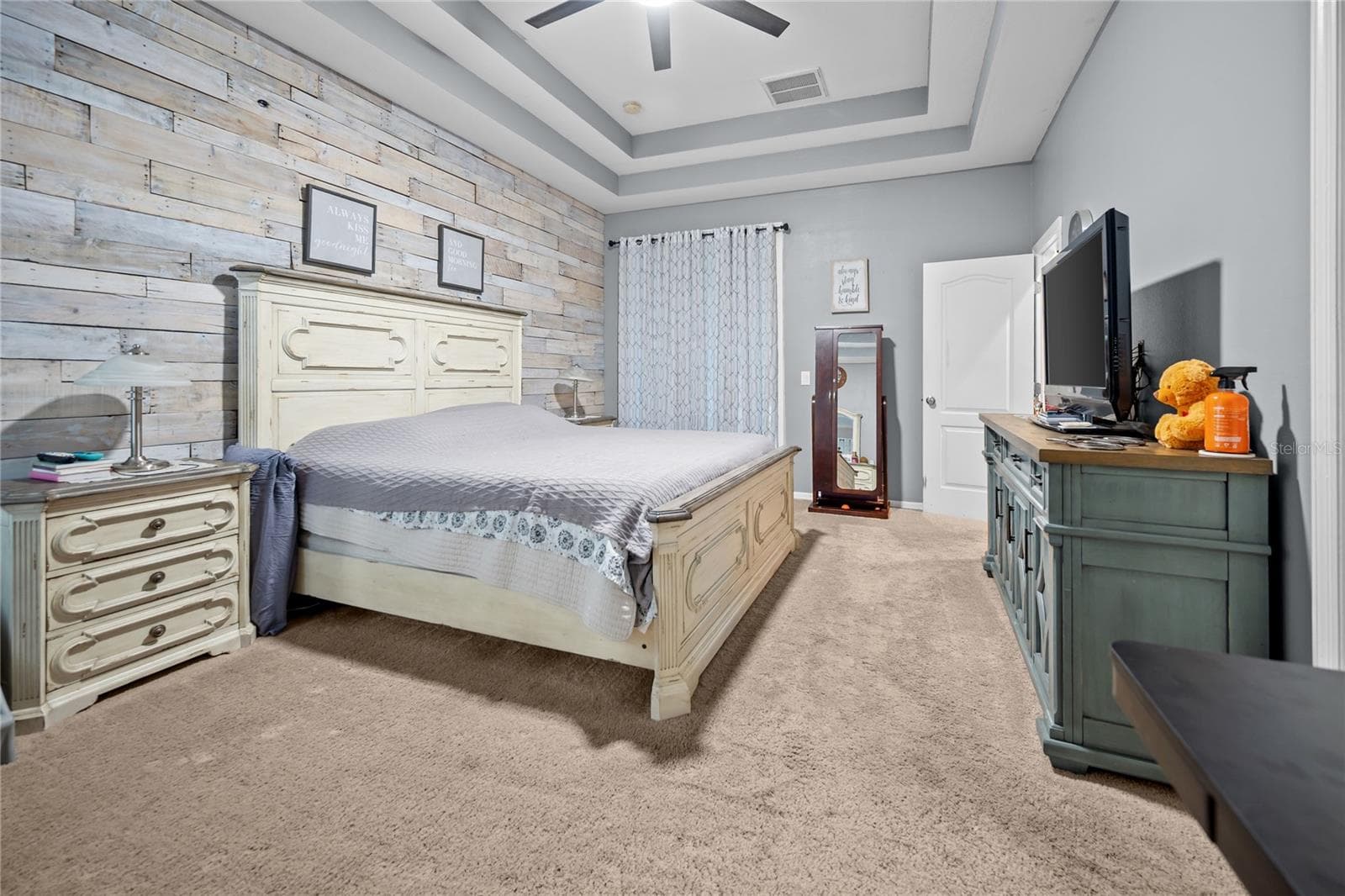 Single Family Residence at 27537 EDENFIELD DR, WESLEY CHAPEL, photo 16 of 42