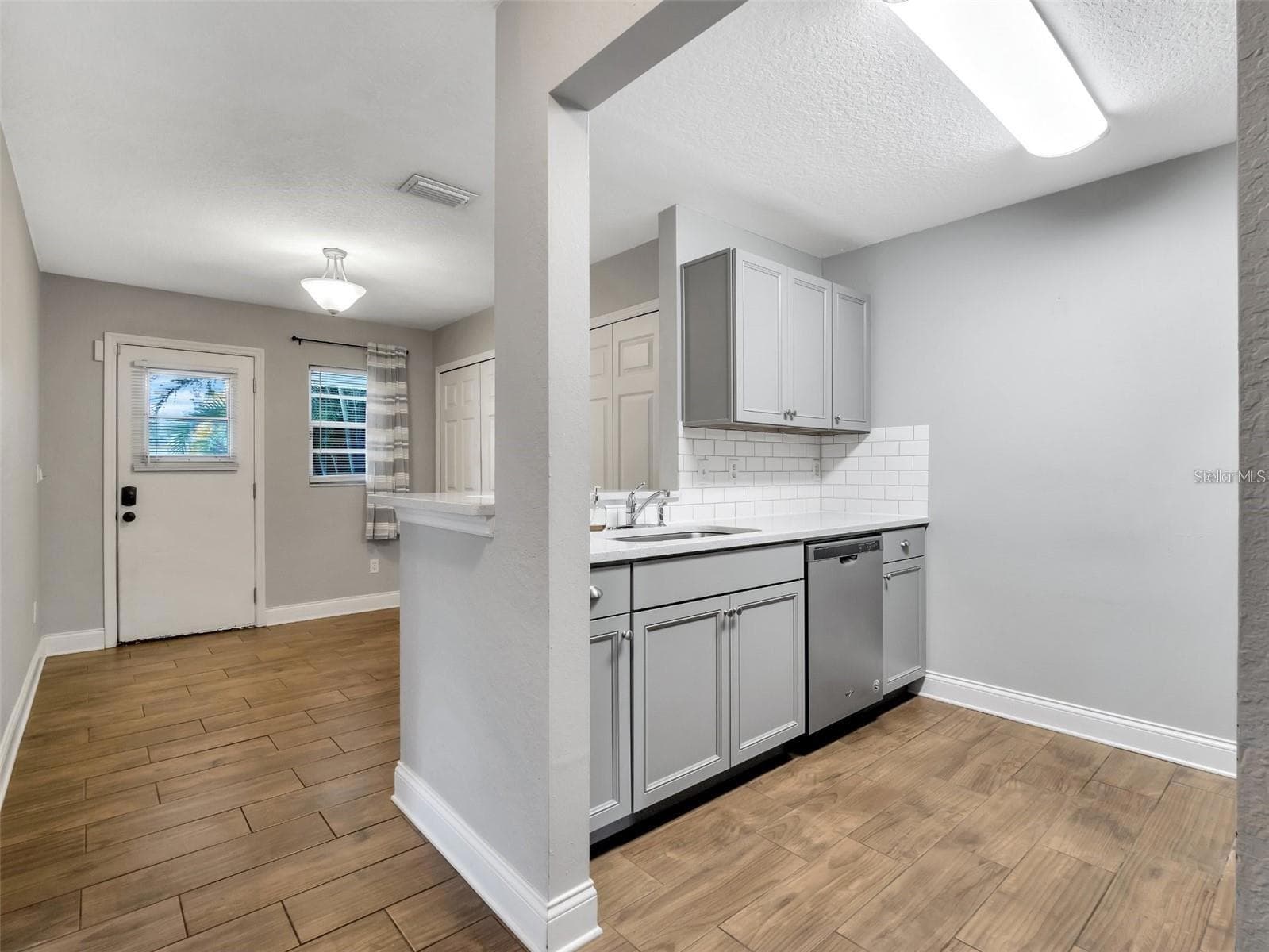 251 Side - 251 N PLANT ST, WINTER GARDEN