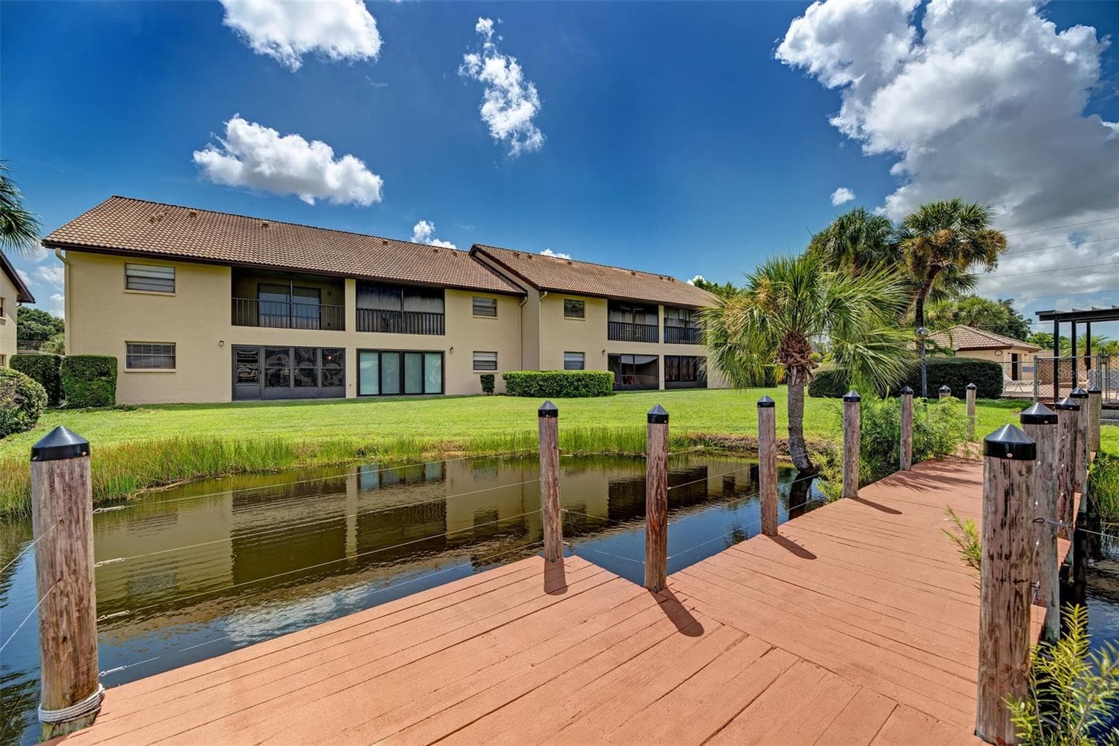 Condominium at 375 THREE LAKES LN #A, VENICE, photo 42 of 49