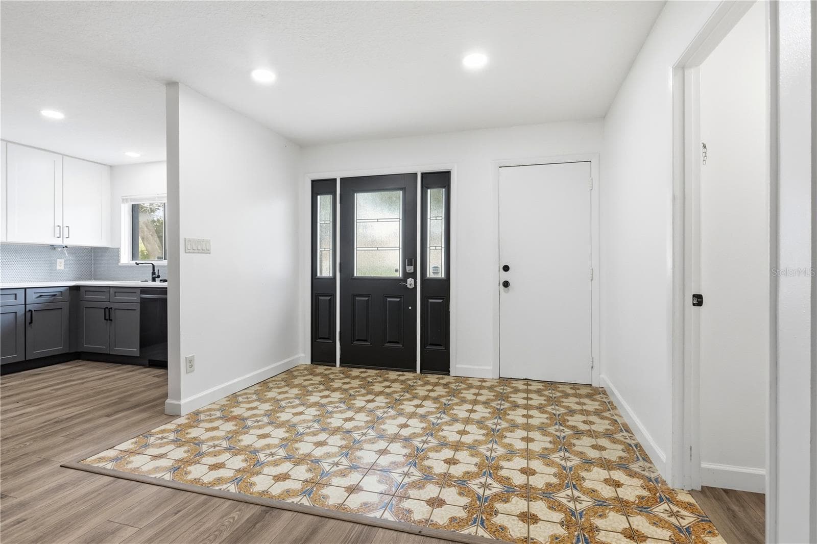 Single Family Residence at 10840 WILDERNESS CT, ORLANDO, photo 5 of 33