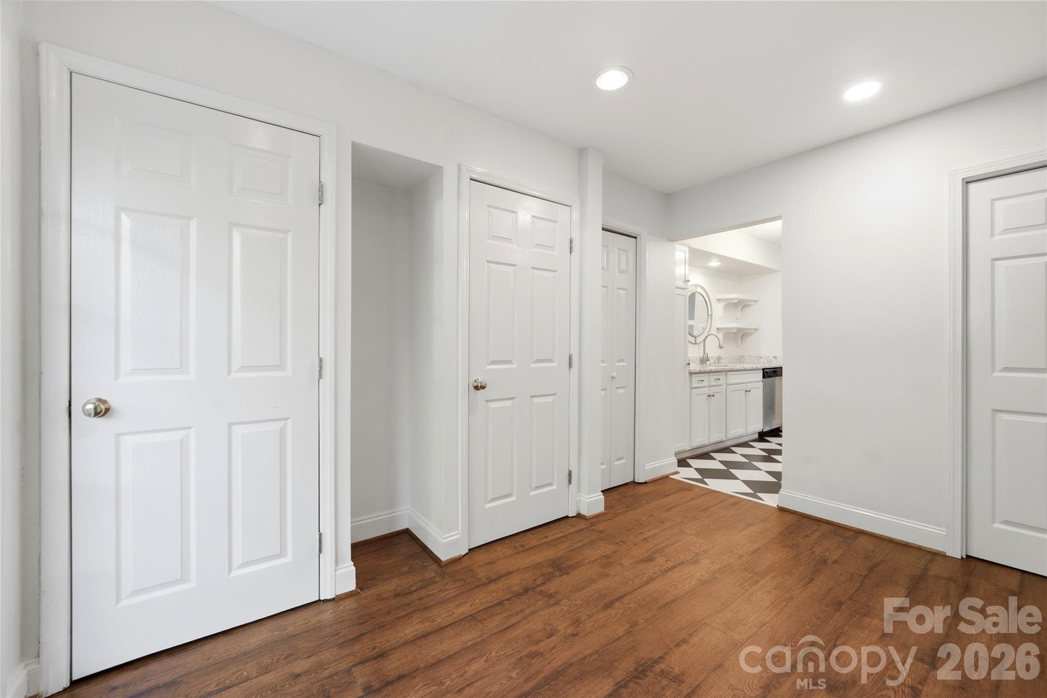 Townhouse at 8014 Westcape Drive, Denver, photo 9 of 31