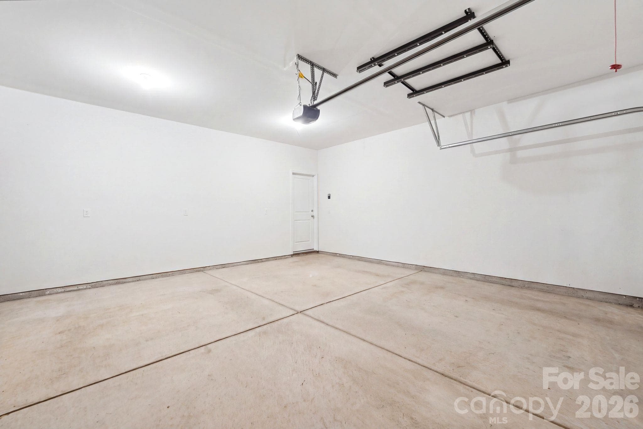 Nice 2 Car Garage - 4207 Millstream Road, Denver