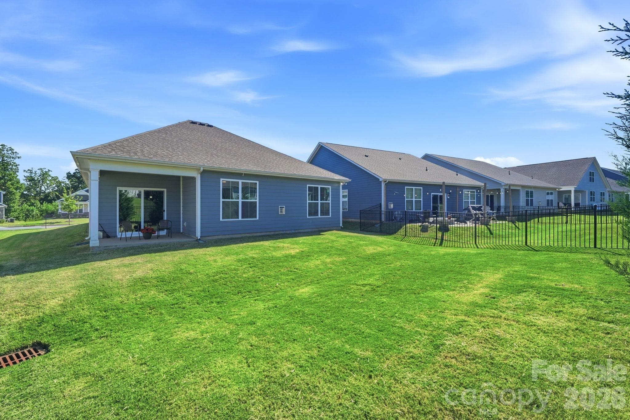 Large Space for Gardening - 4207 Millstream Road, Denver