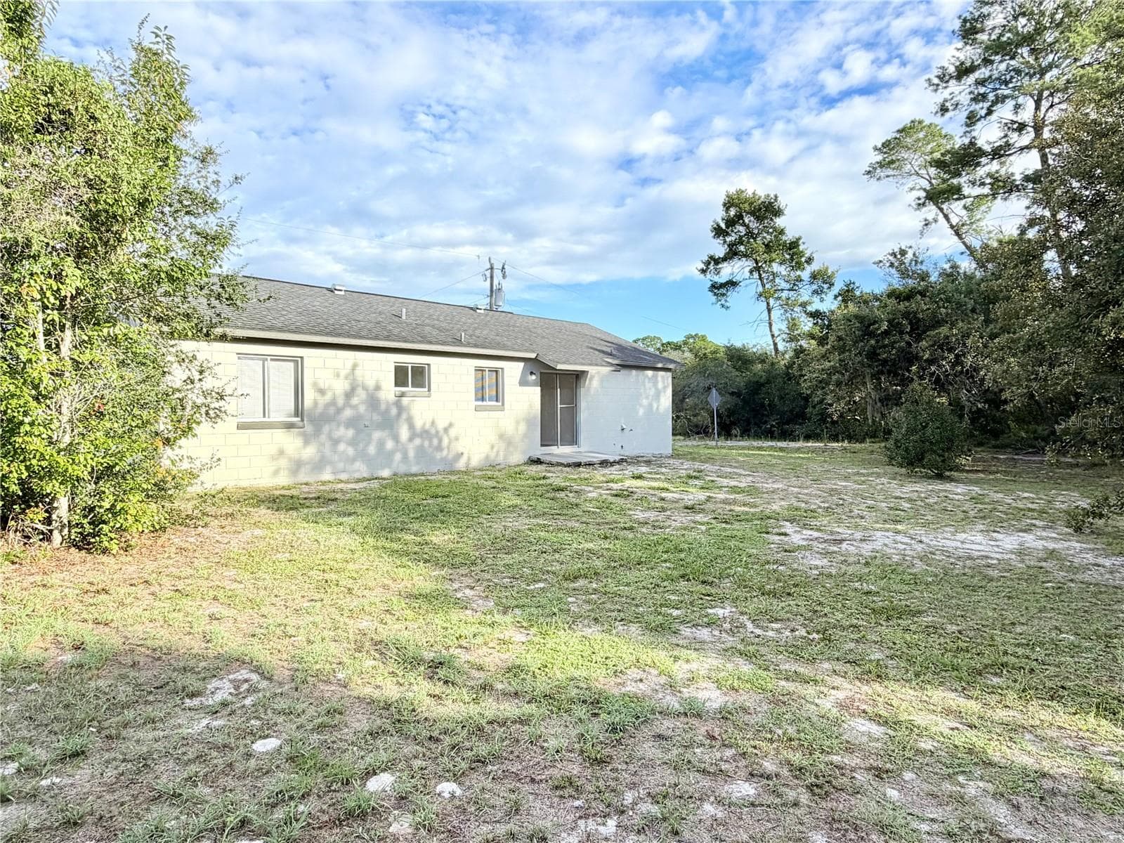 Single Family Residence at 661 GULLIVER AVE, DELTONA, photo 11 of 15
