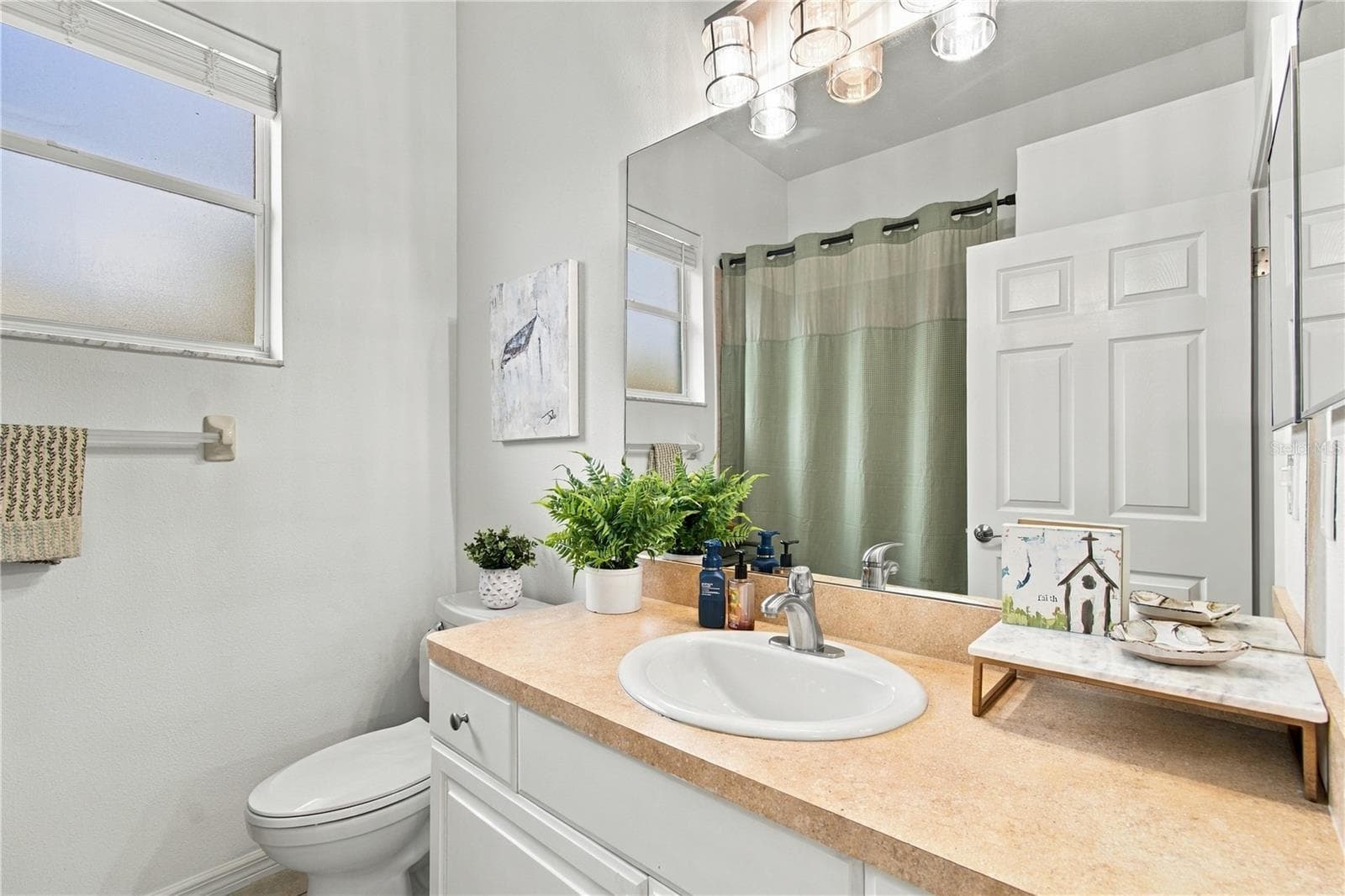 Single Family Residence at 2267 CROSS TEE CT, BROOKSVILLE, photo 16 of 38