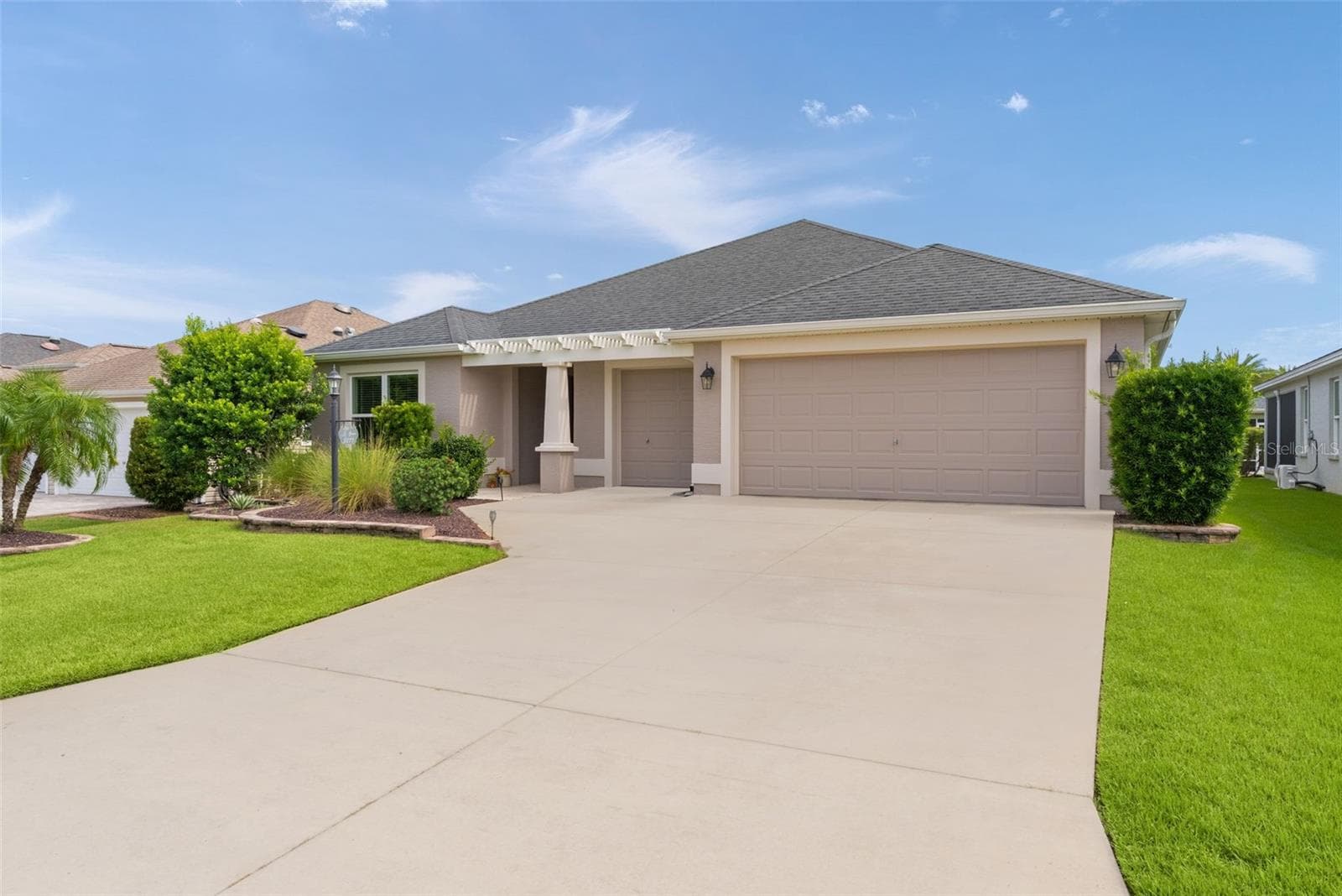 Single Family Residence at 3277 KRANZ AVE, THE VILLAGES, photo 4 of 56