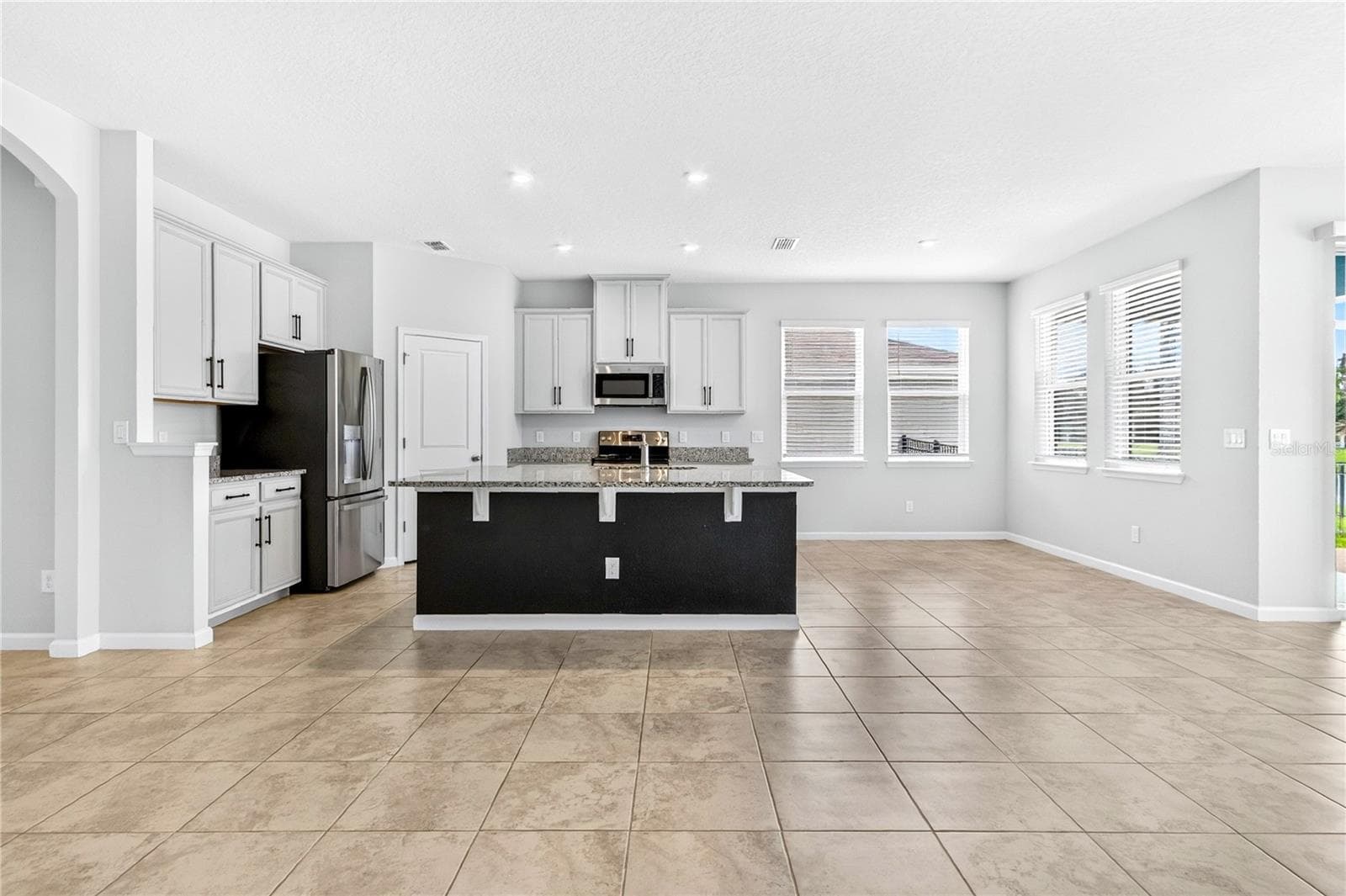 Single Family Residence at 2304 TUDOR ROSE DR, SANFORD, photo 7 of 53