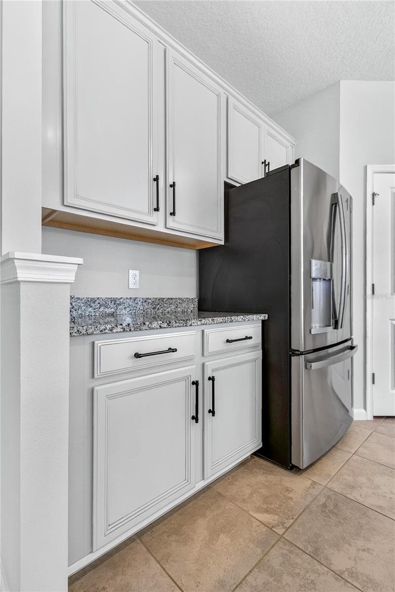 Single Family Residence at 2304 TUDOR ROSE DR, SANFORD, photo 12 of 53