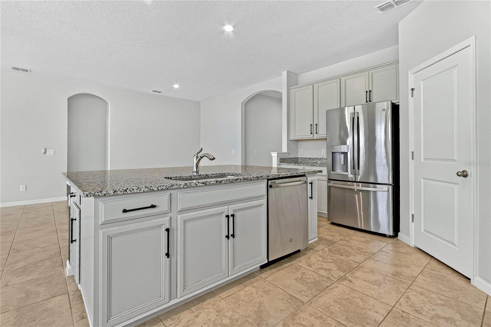 Single Family Residence at 2304 TUDOR ROSE DR, SANFORD, photo 15 of 53