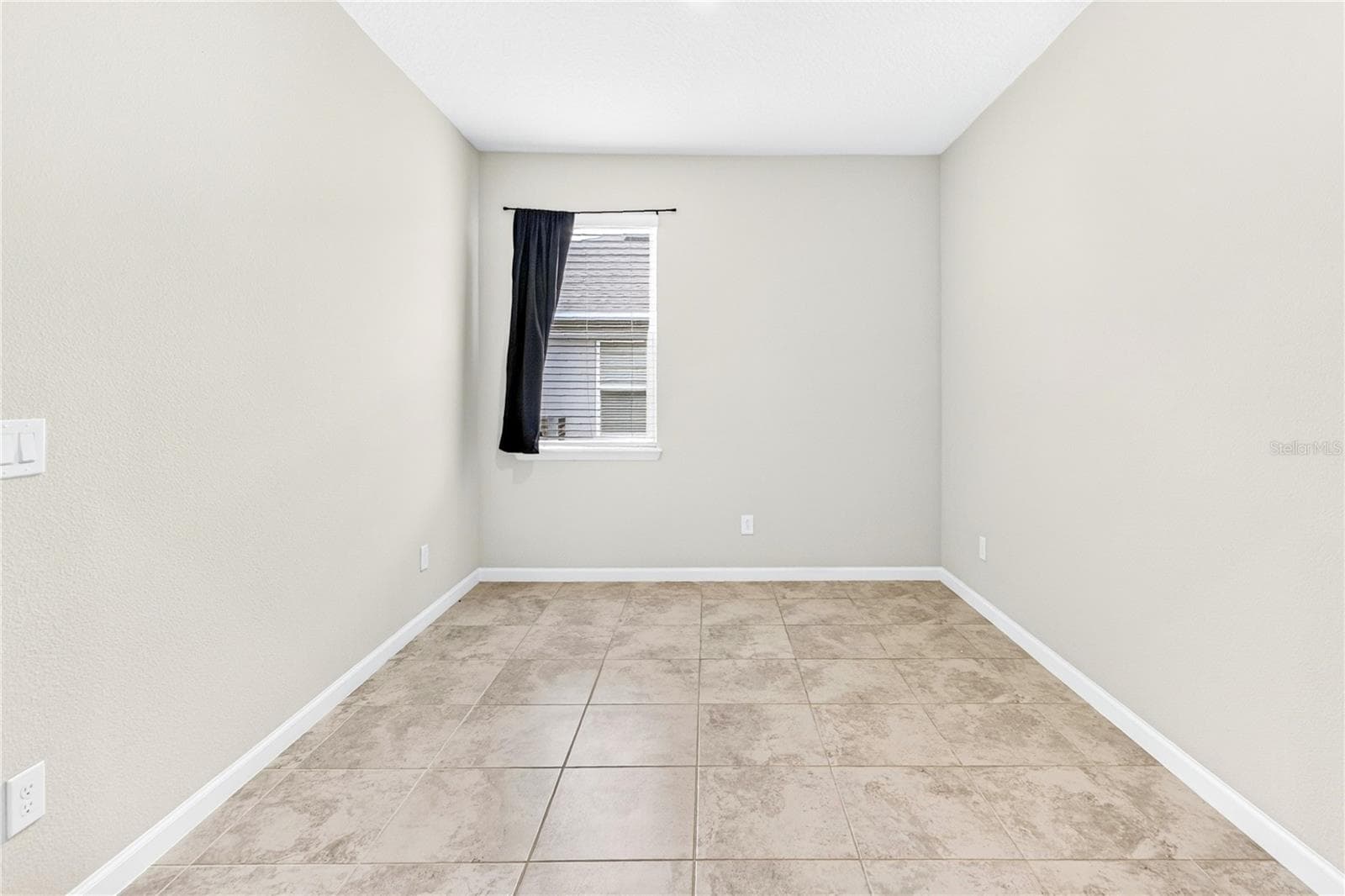 4th bedroom/office flex - 2304 TUDOR ROSE DR, SANFORD
