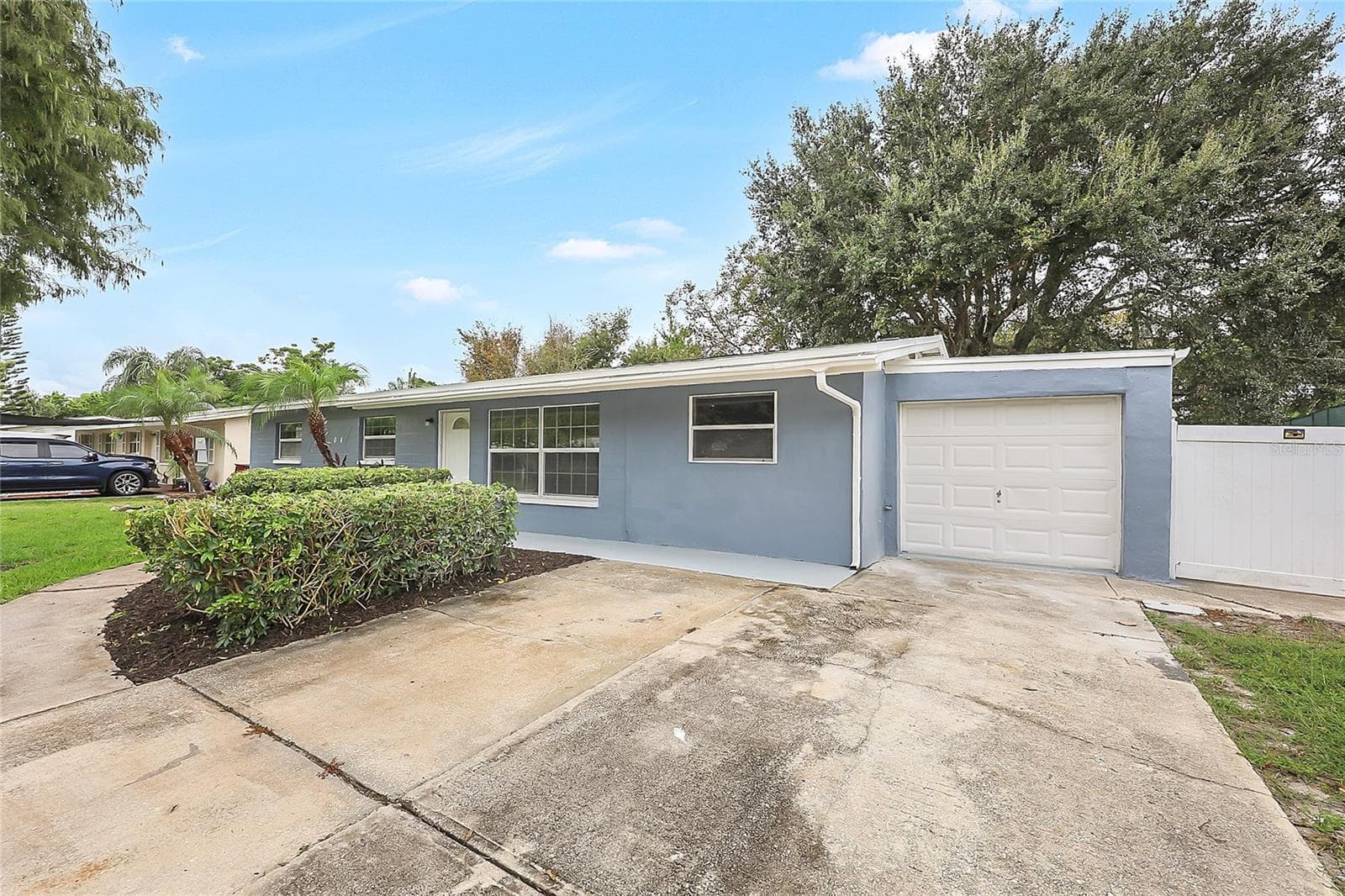 Single Family Residence at 1604 ARNOLD DR, MELBOURNE, photo 2 of 36
