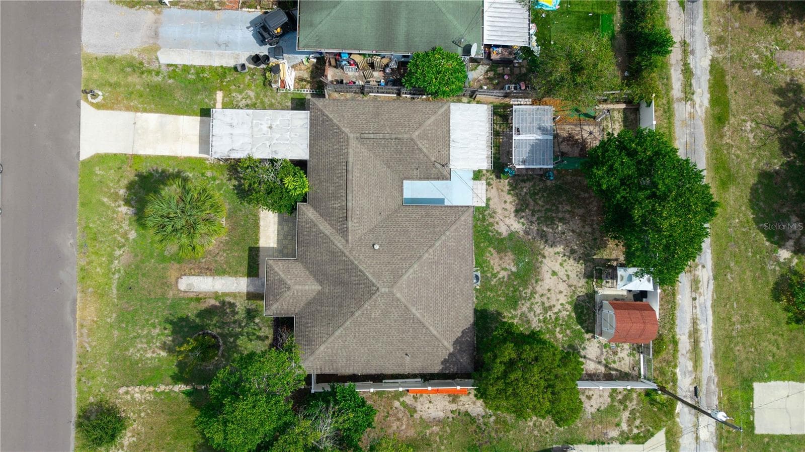 Single Family Residence at 6116 FLORIDA AVE, NEW PORT RICHEY, photo 4 of 26