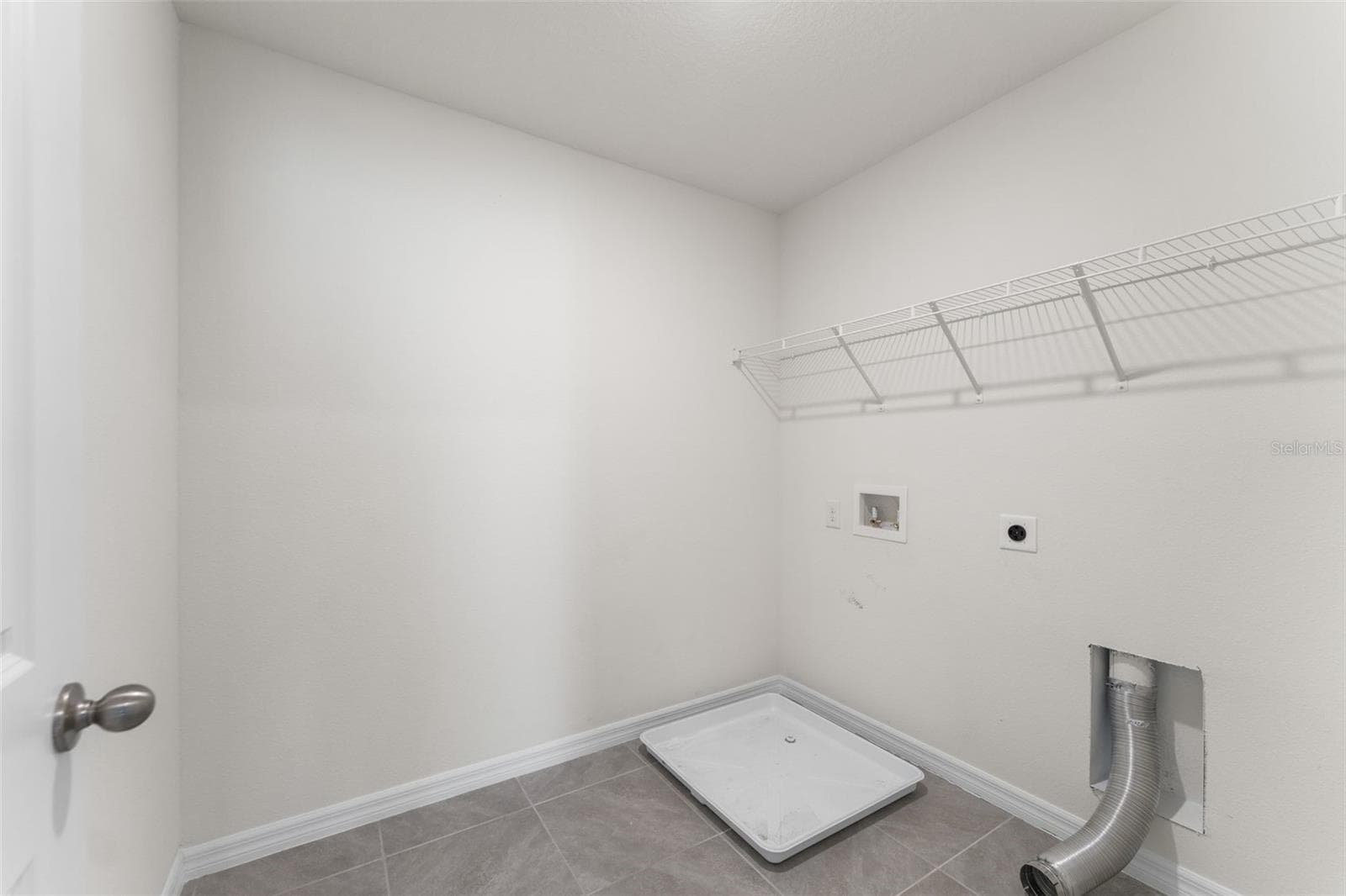Single Family Residence at 24595 NW 11TH PL, NEWBERRY, photo 32 of 38