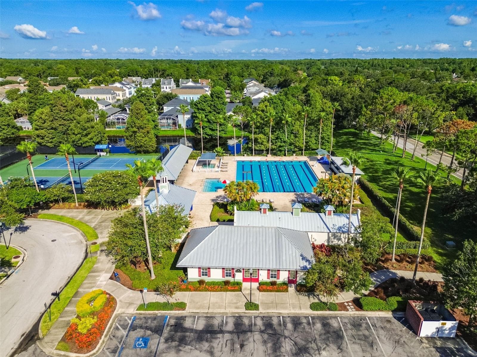 Community Amenities - 9420 GEORGIAN PARK LN #108, TAMPA