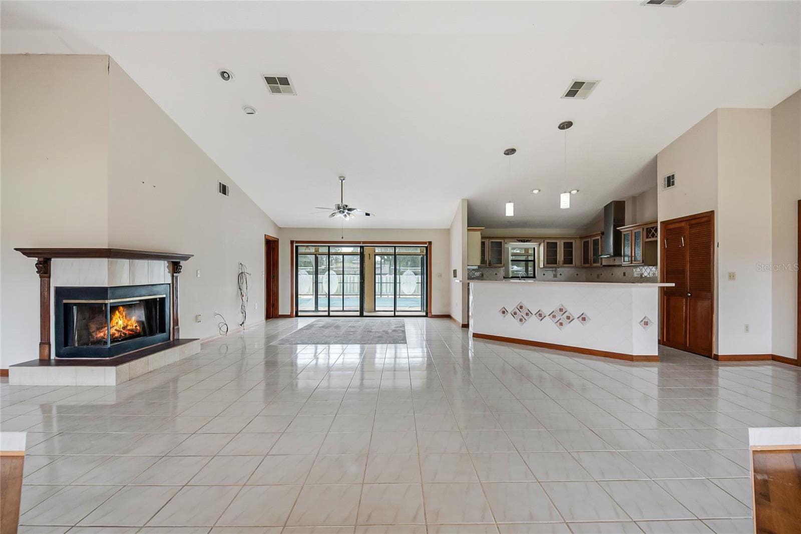 Single Family Residence at 2222 N STEWART ST, KISSIMMEE, photo 8 of 54
