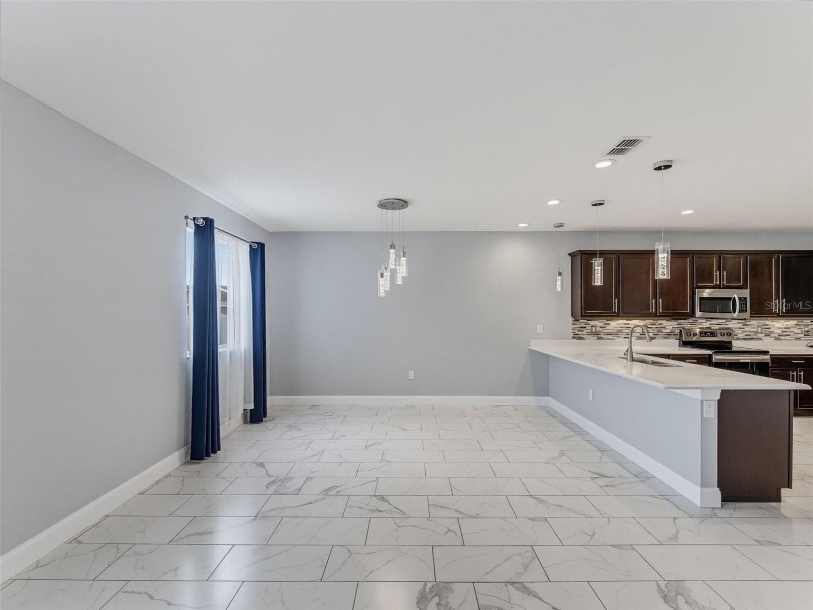 Dining - 8151 WILDER LOOP, LAKELAND