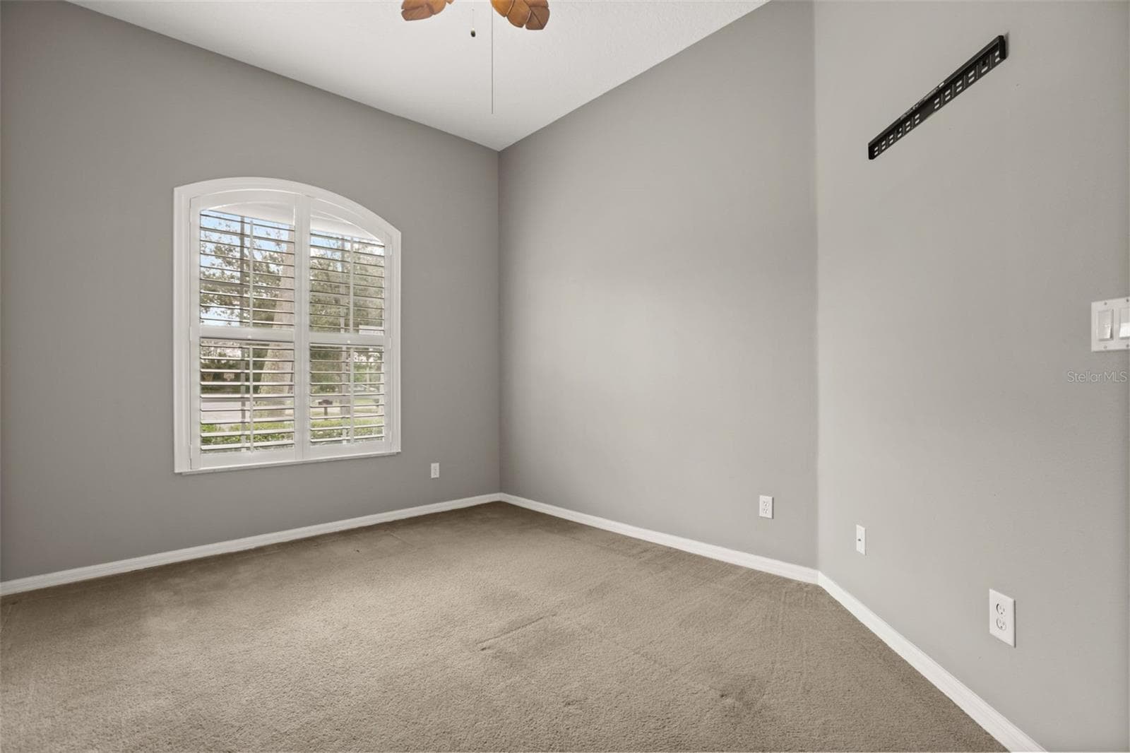 OFFICE/DEN - 5126 MAJESTIC WOODS PL, SANFORD