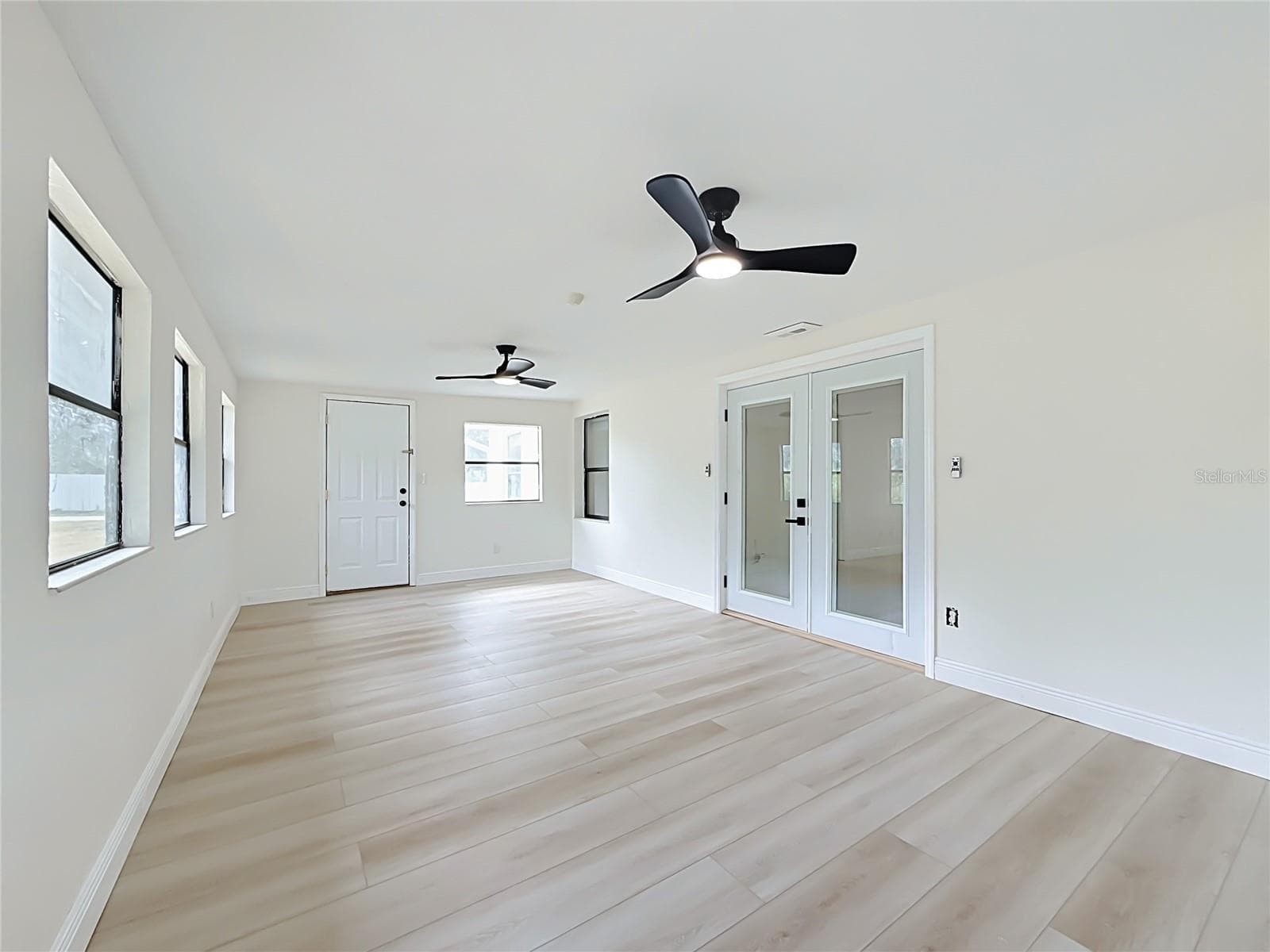 Single Family Residence at 13553 SE 39TH TER, SUMMERFIELD, photo 38 of 69
