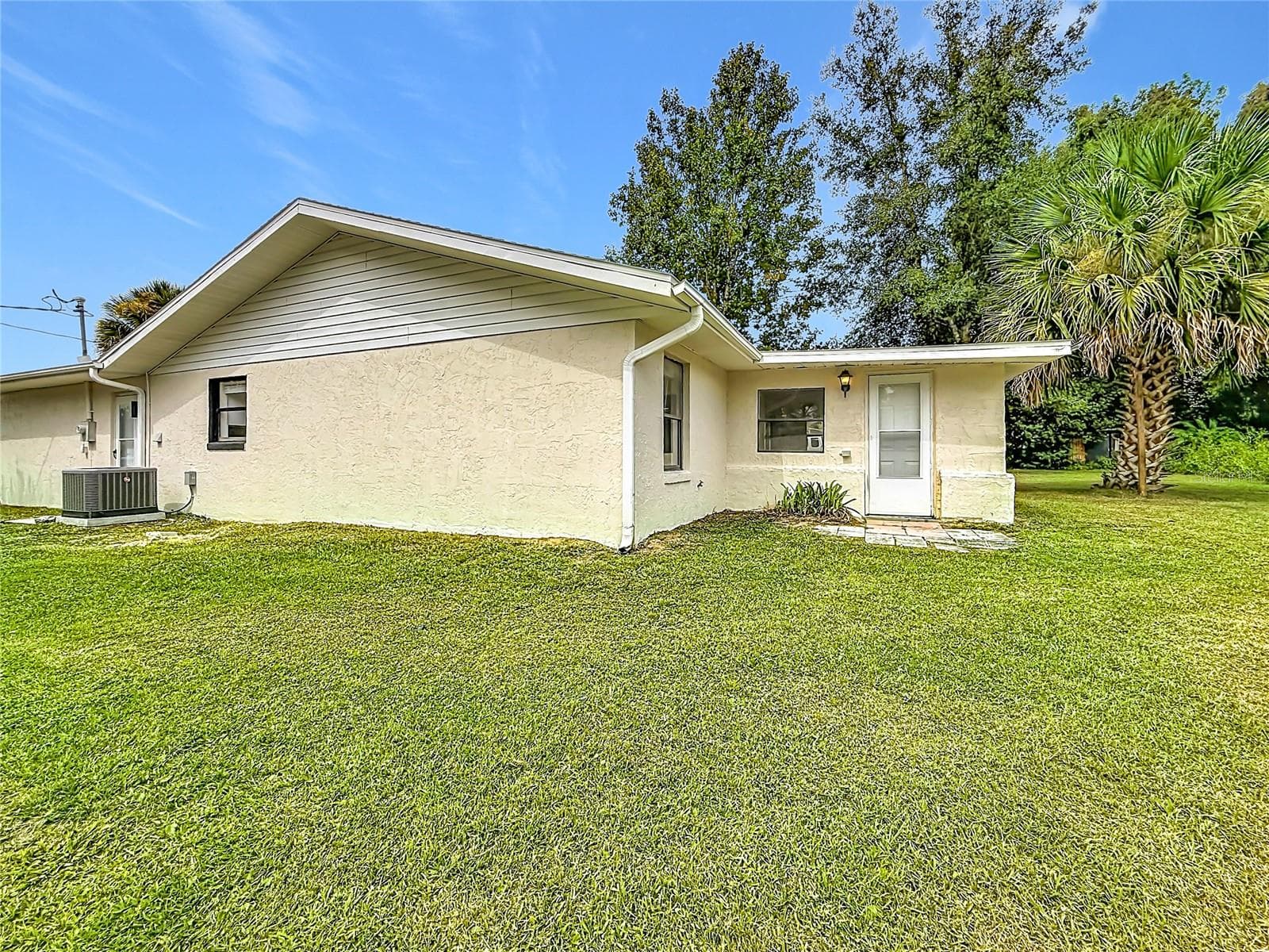Single Family Residence at 13553 SE 39TH TER, SUMMERFIELD, photo 53 of 69