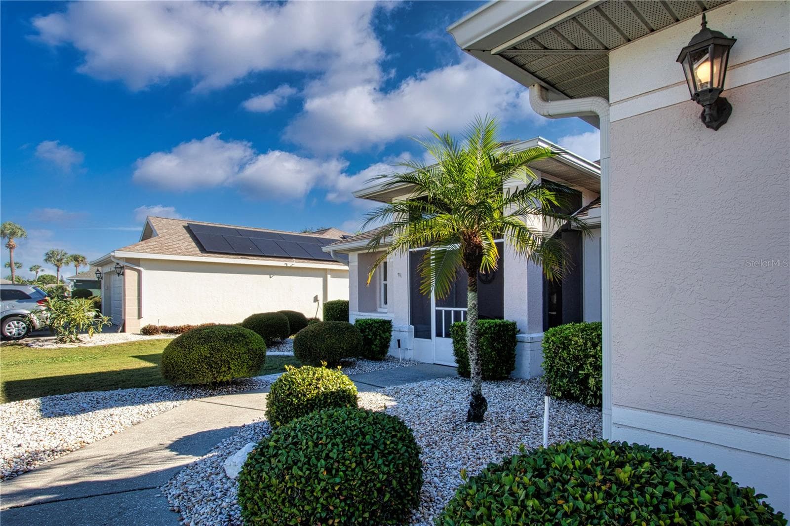 Front - 2035 PRESTANCIA LN, SUN CITY CENTER