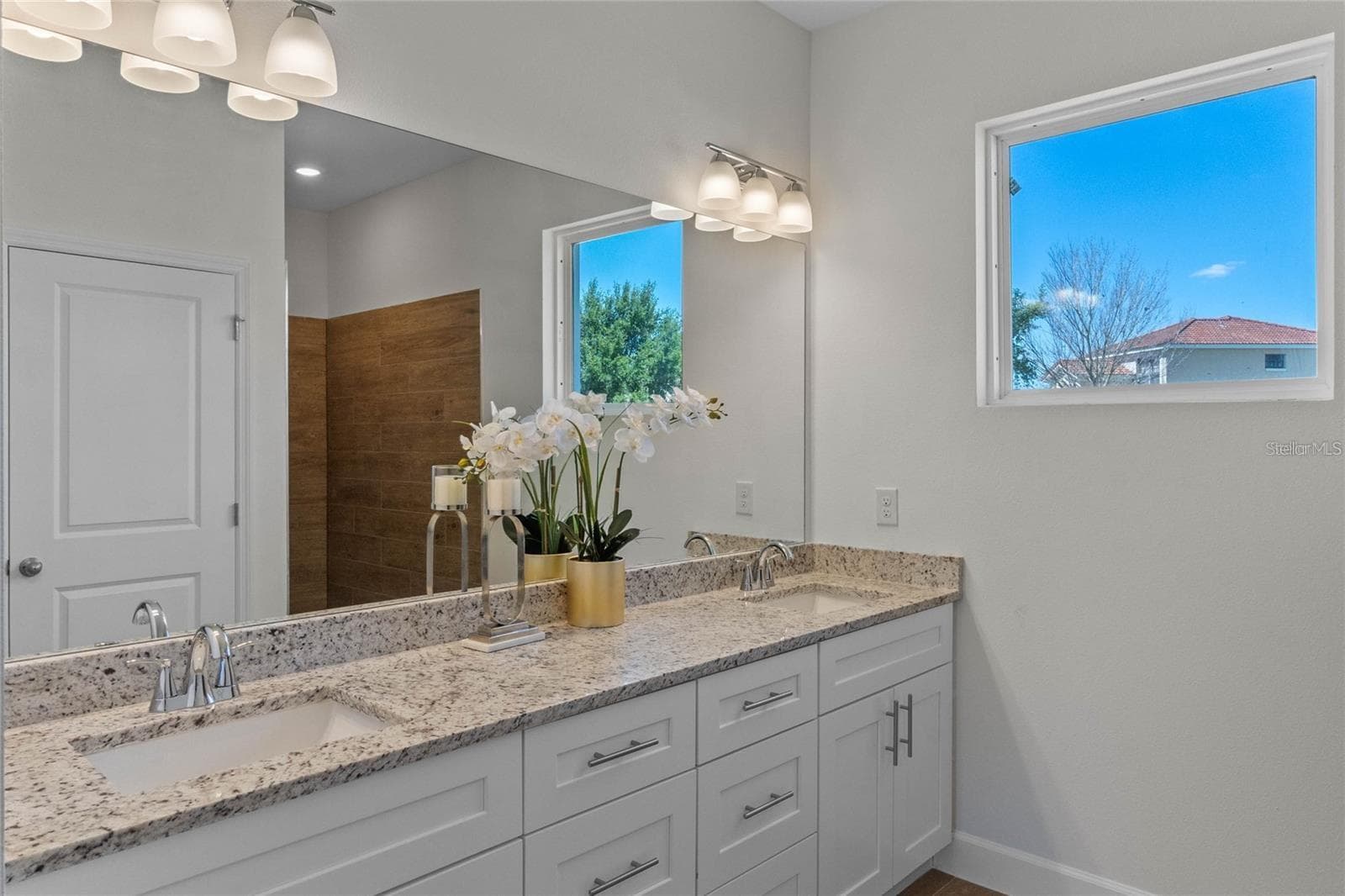 Single Family Residence at 409 CINNAMON DR, POINCIANA, photo 6 of 14