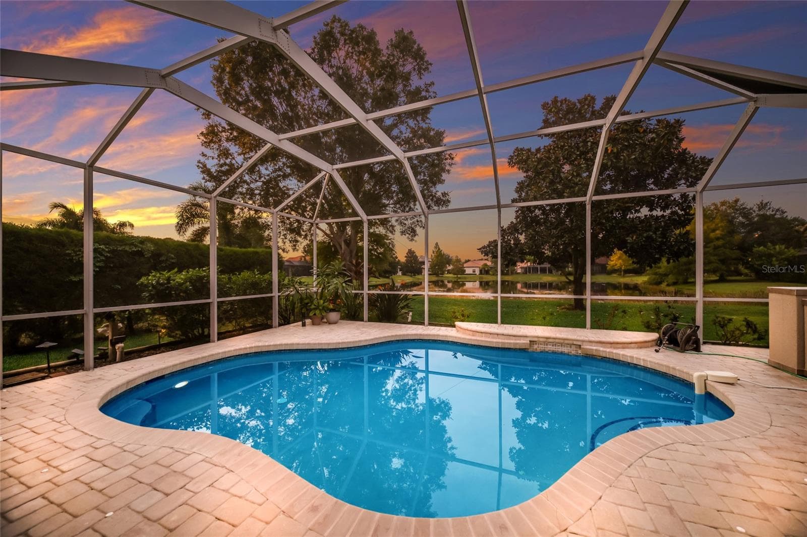 Single Family Residence at 14703 SUNDIAL PL, LAKEWOOD RANCH, photo 24 of 28