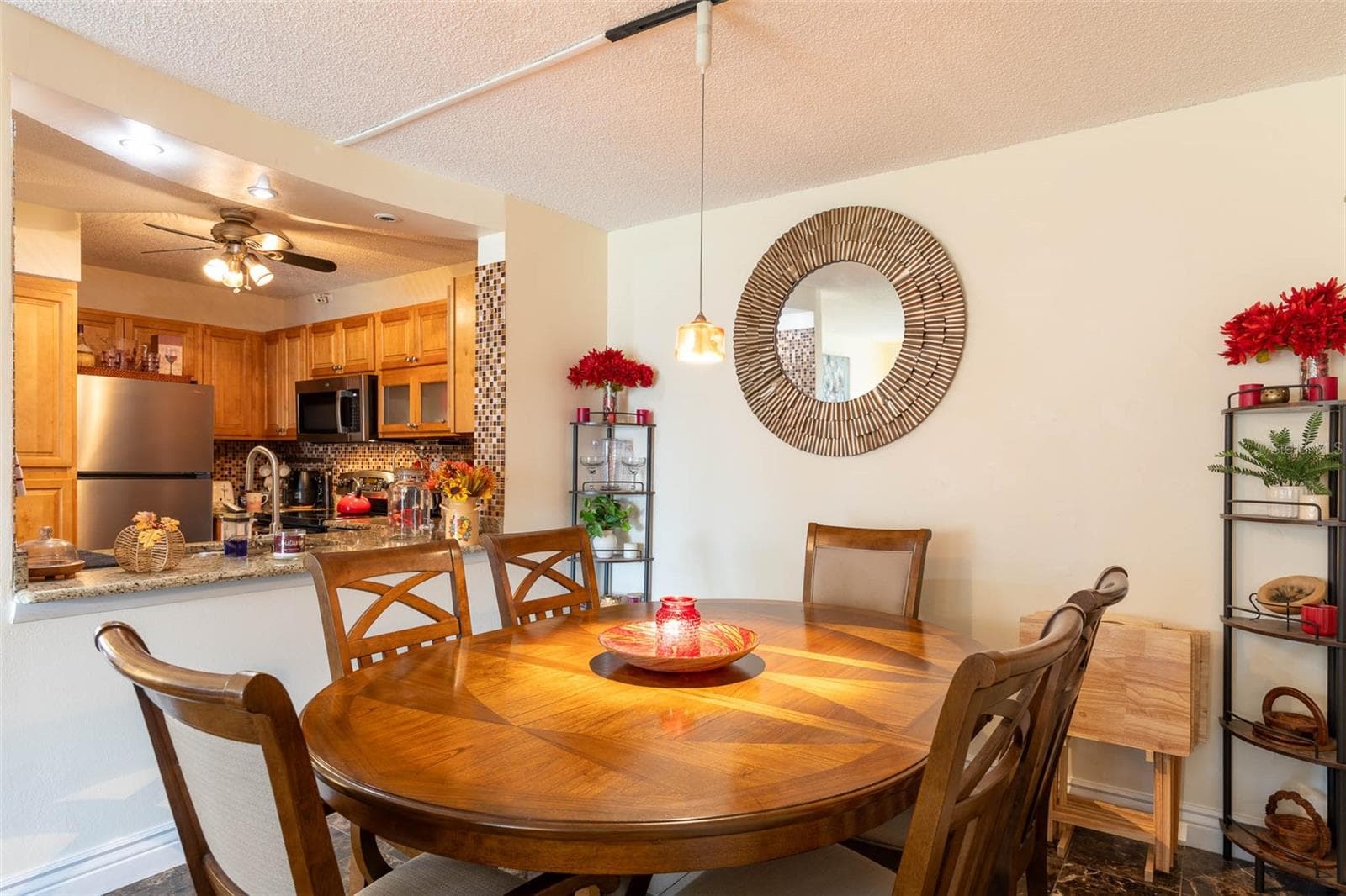 Condominium at 1228 S PINE RIDGE CIR #H2, SANFORD, photo 8 of 36