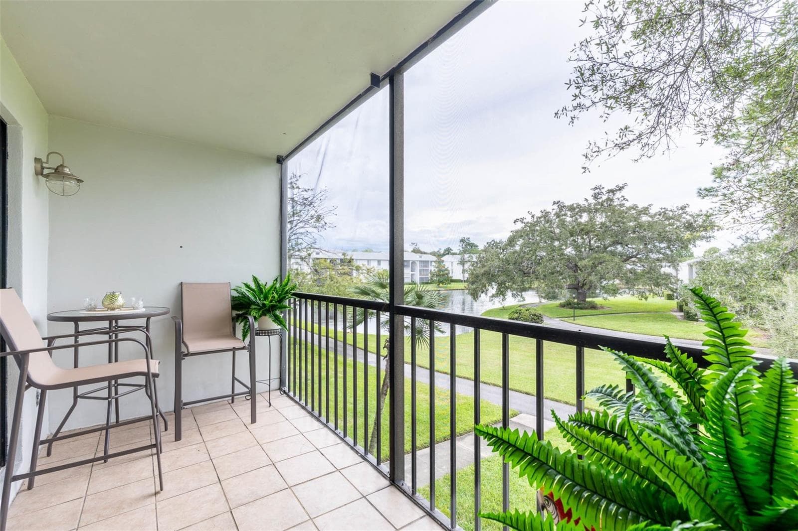 Condominium at 1228 S PINE RIDGE CIR #H2, SANFORD, photo 24 of 36