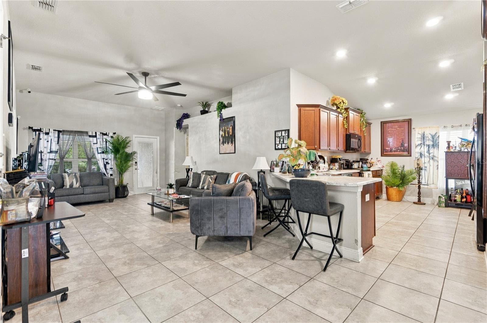 Single Family Residence at 796 MEADOW POINTE DR, HAINES CITY, photo 7 of 22