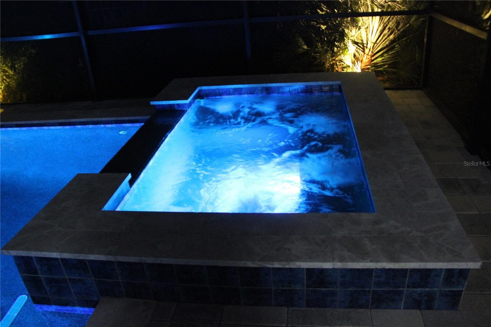 WATERFALL SPA - 1859 BEACH RIDGE RD, CELEBRATION