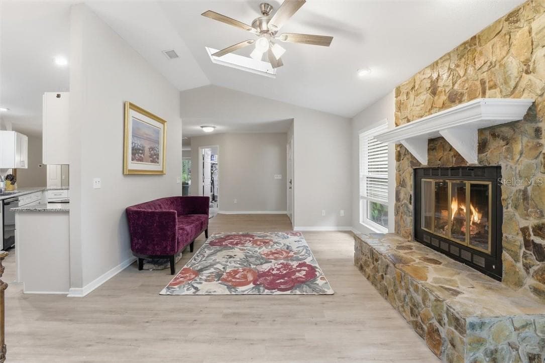Single Family Residence at 834 N Dunkenfield AVE, CRYSTALRIVER FL 34429, Crystal River, photo 7 of 45