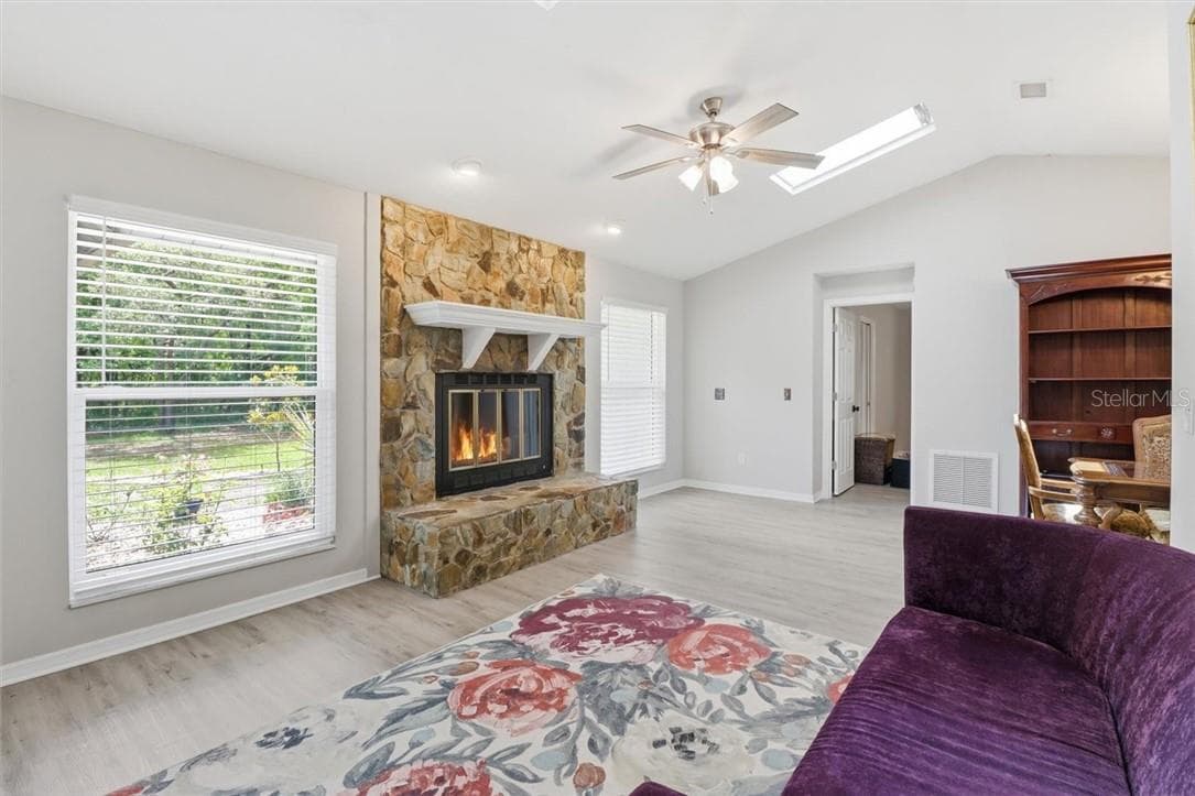 Single Family Residence at 834 N Dunkenfield AVE, CRYSTALRIVER FL 34429, Crystal River, photo 8 of 45