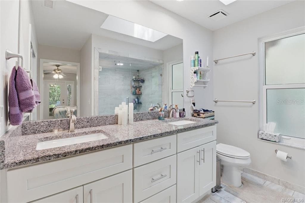 Single Family Residence at 834 N Dunkenfield AVE, CRYSTALRIVER FL 34429, Crystal River, photo 25 of 45