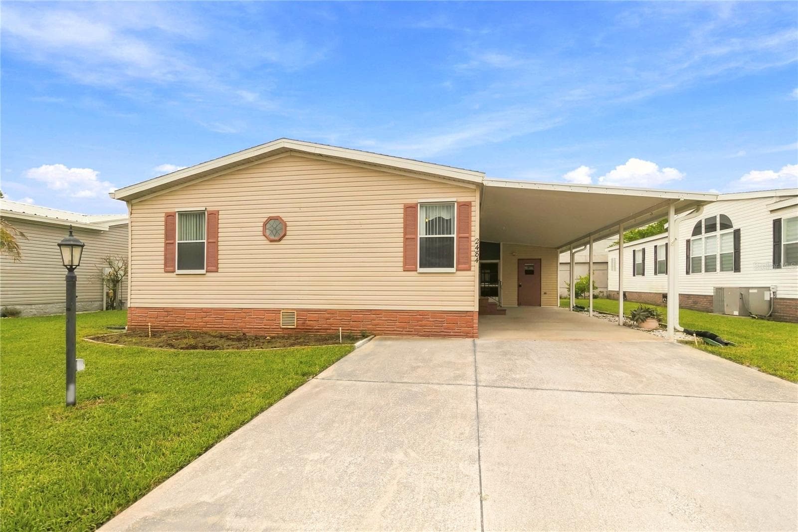 Manufactured Home at 2484 LONGPINE LN, ST CLOUD, photo 2 of 50