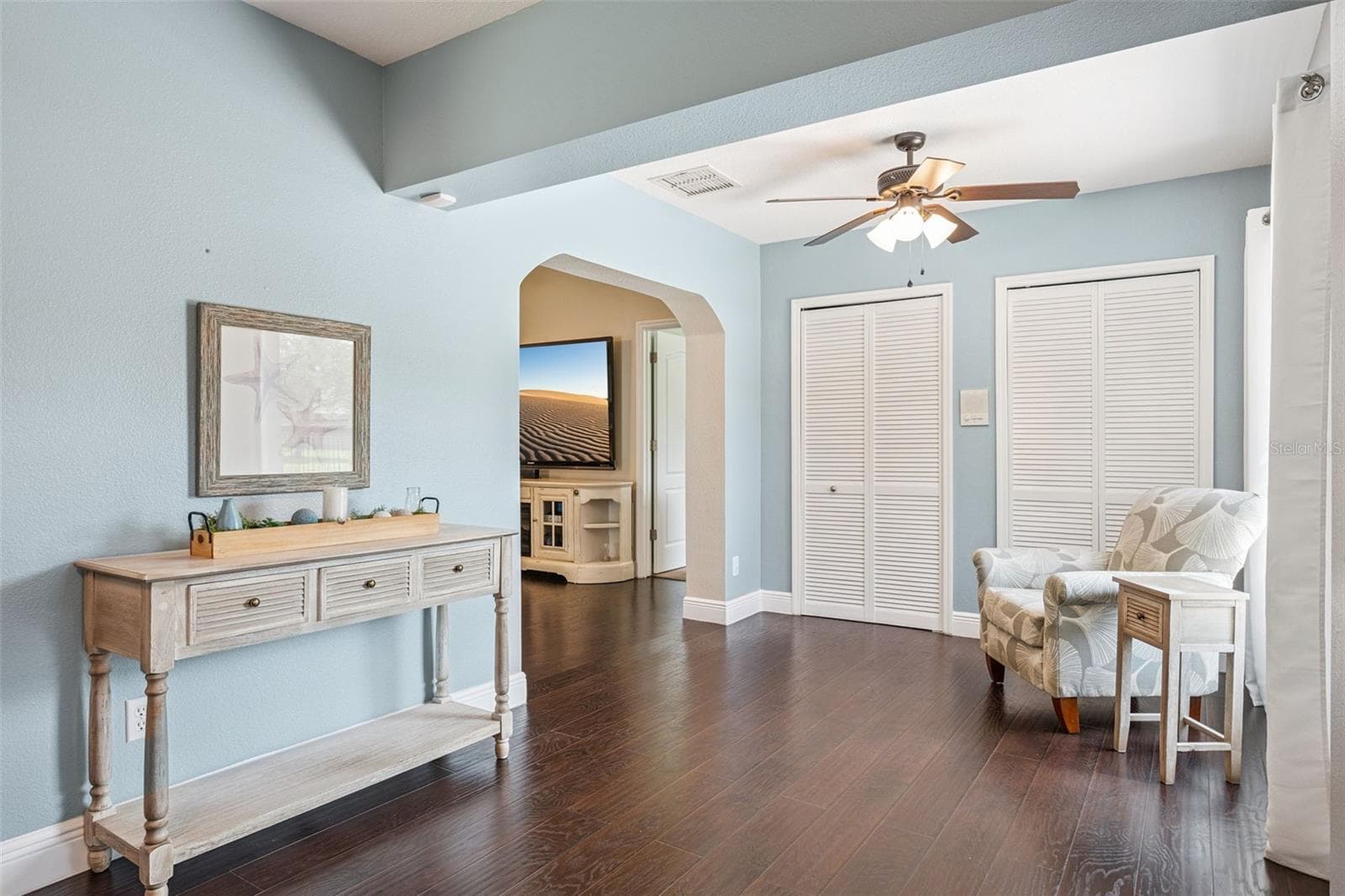 Single Family Residence at 2219 HILLSHIRE DR, ORLANDO, photo 13 of 29