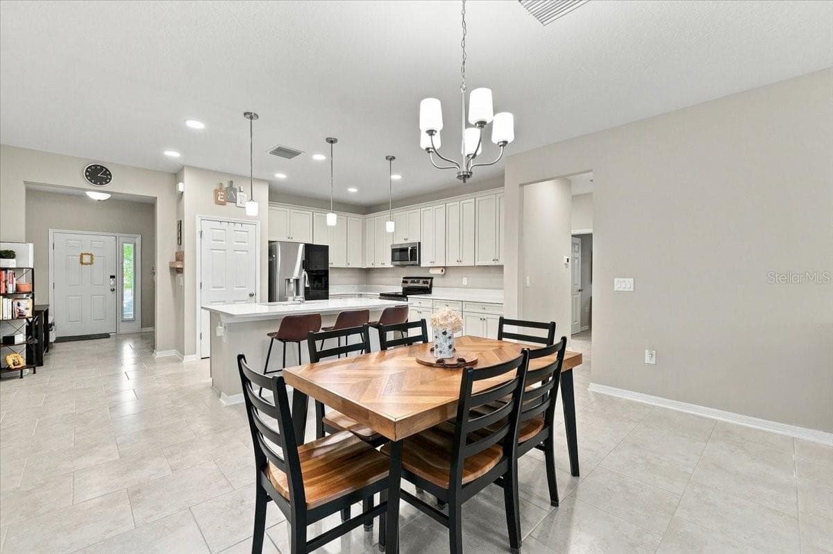 Single Family Residence at 4885 FOXGLOVE CIR, LAKELAND, photo 10 of 41