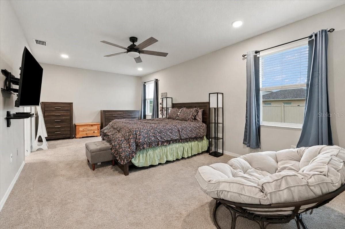 Single Family Residence at 4885 FOXGLOVE CIR, LAKELAND, photo 12 of 41