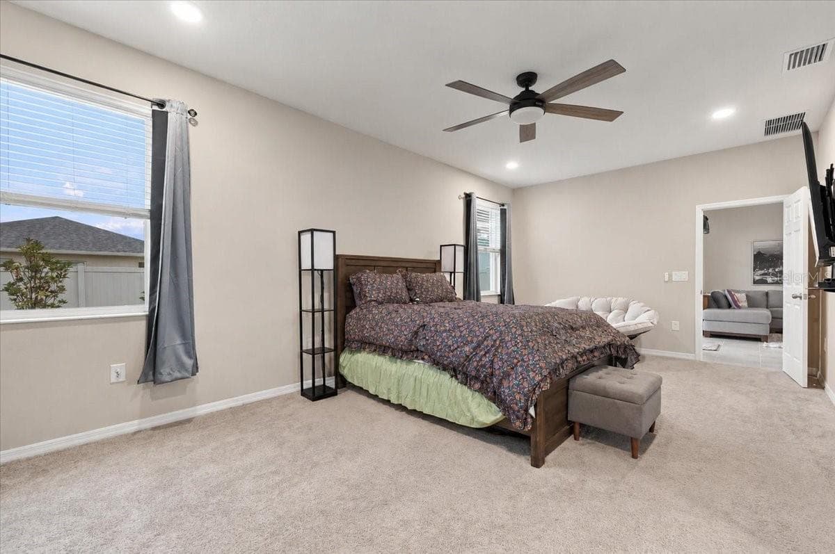 Single Family Residence at 4885 FOXGLOVE CIR, LAKELAND, photo 13 of 41