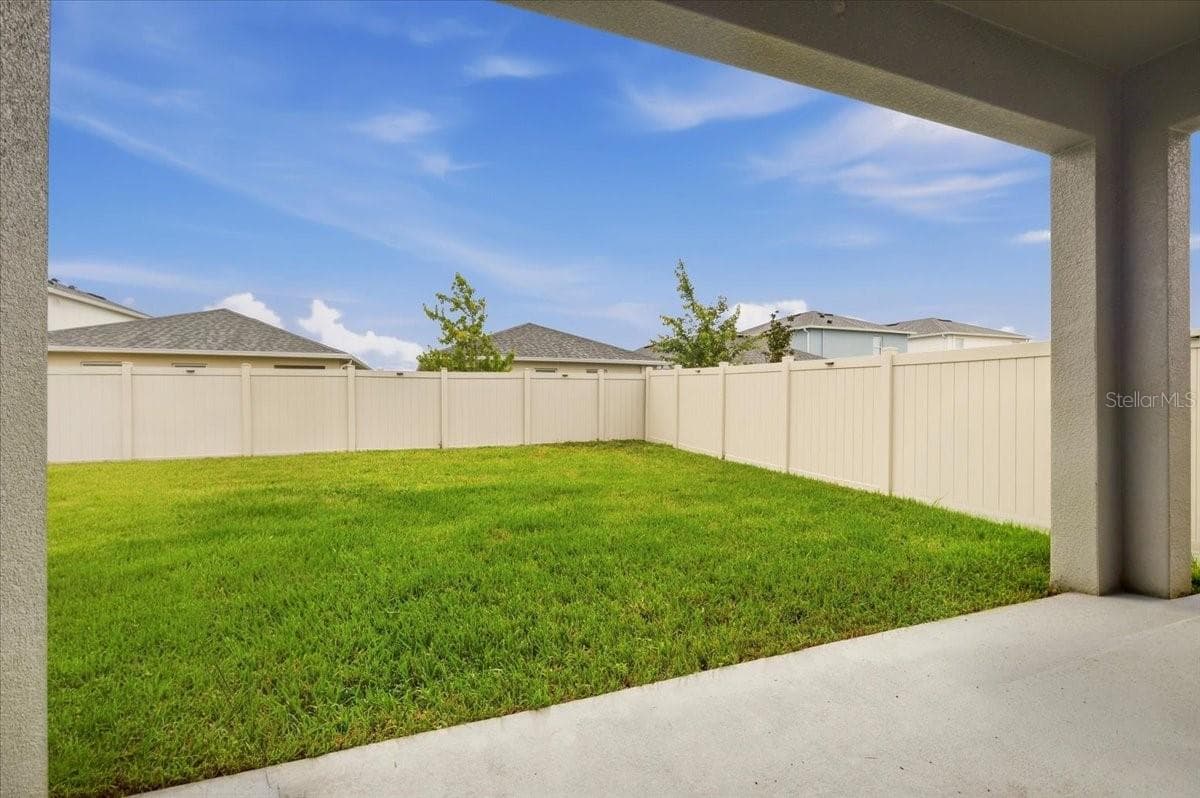Single Family Residence at 4885 FOXGLOVE CIR, LAKELAND, photo 29 of 41